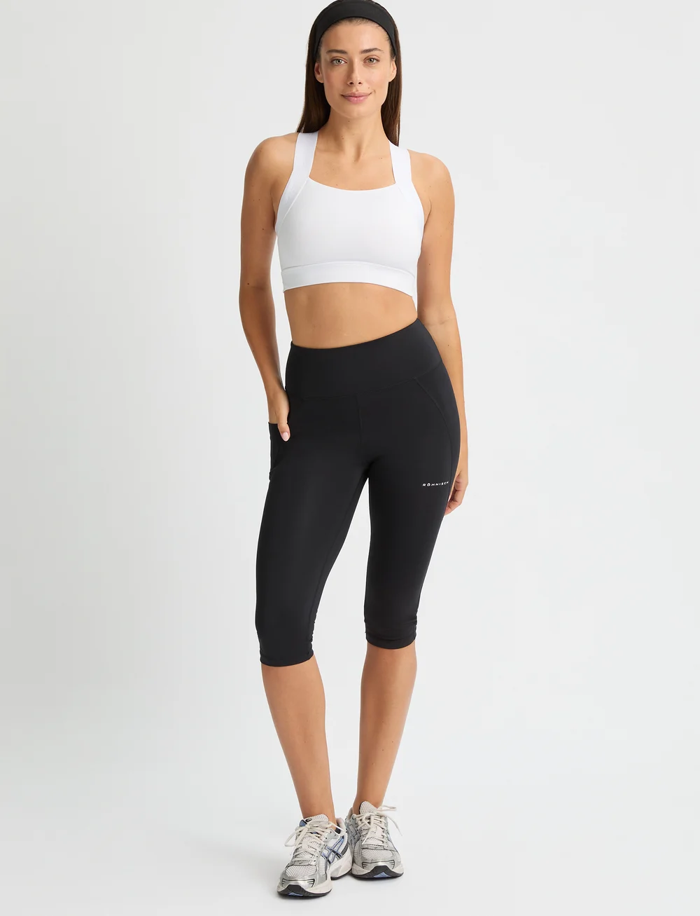 Röhnisch - Flattering High Waist Capri Tights - trainingstights - black - 5