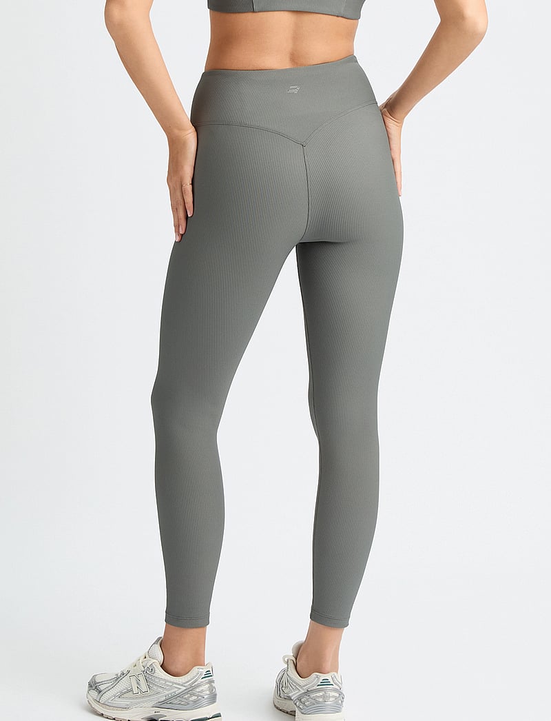 Röhnisch - Ribbed R HW Tights - trainingstights - gunmetal - 2