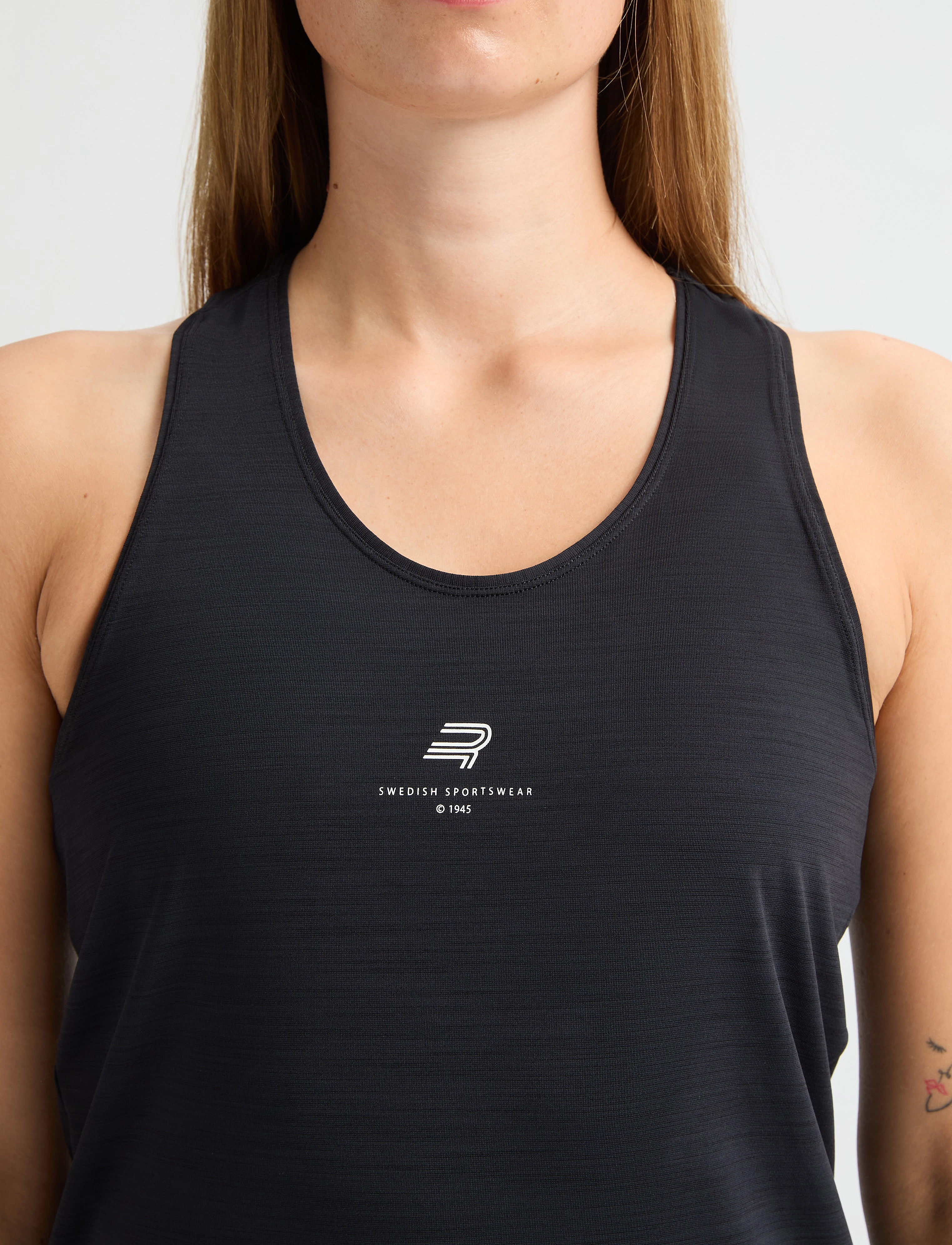Röhnisch - Motion Racerback - sportoberteile - black - 2