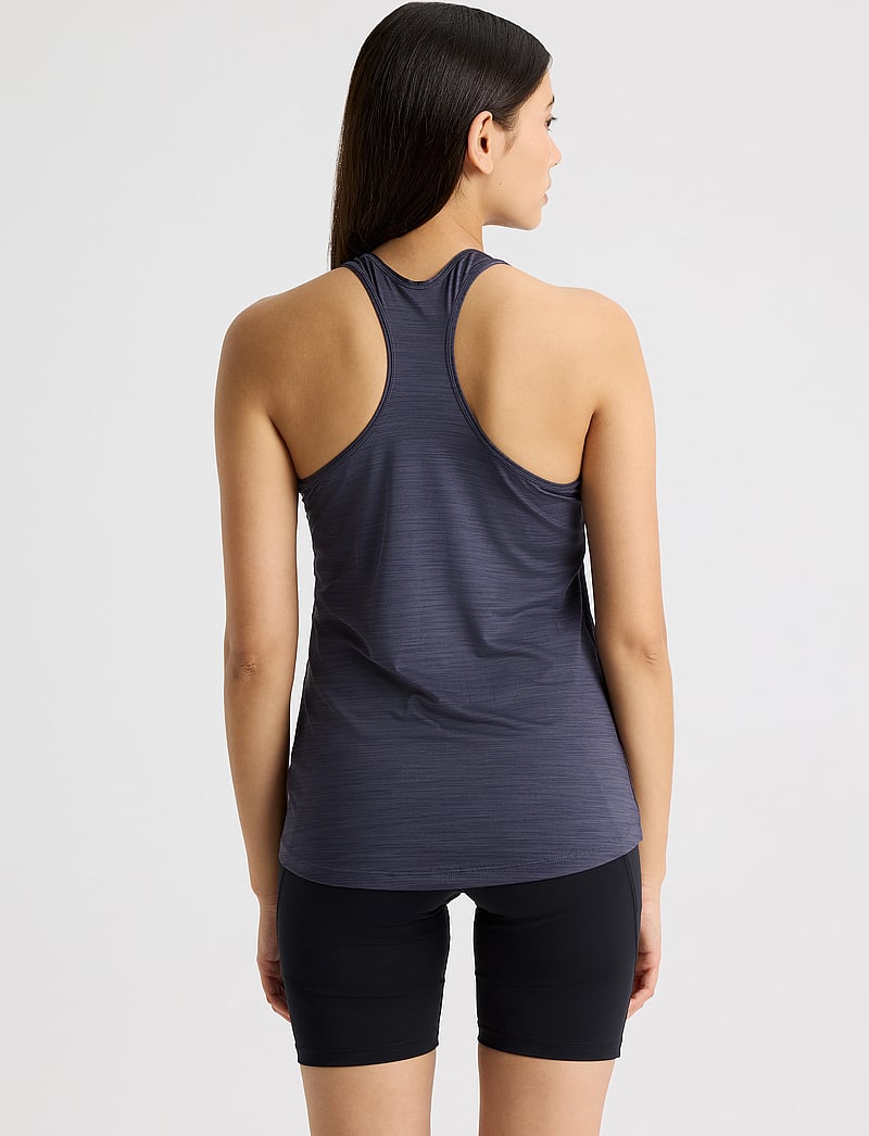 Röhnisch - Motion Racerback - tank tops - dk grey plum - 2