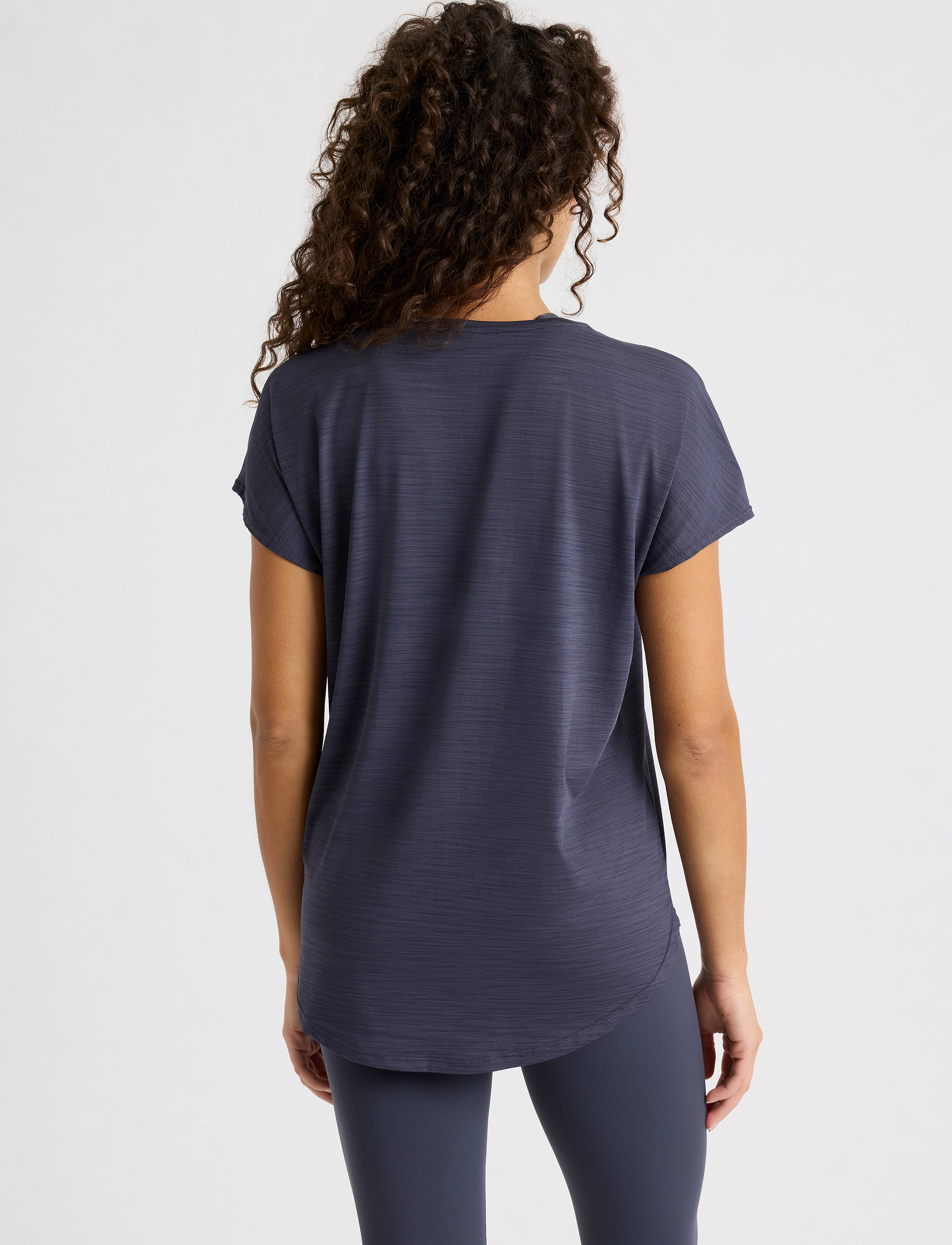 Röhnisch - Motion Loose Tee - t-shirts - dk grey plum - 2