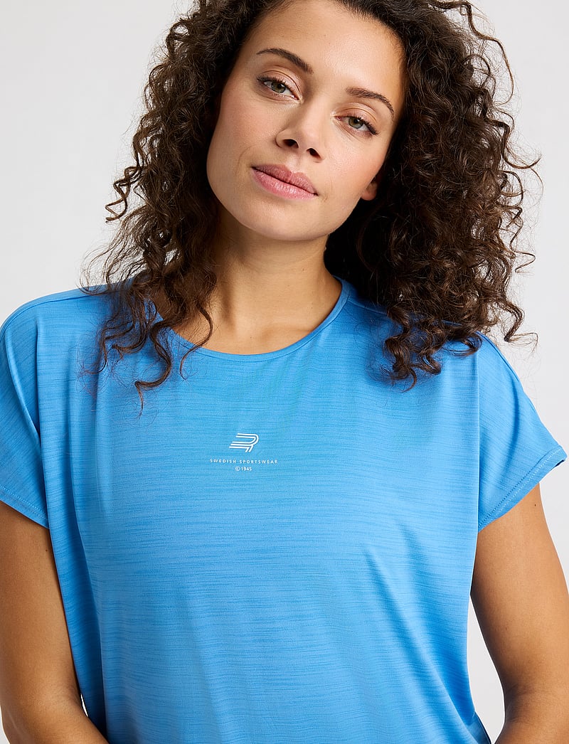 Röhnisch - Motion Loose Tee - t-shirts - pacific coast - 3