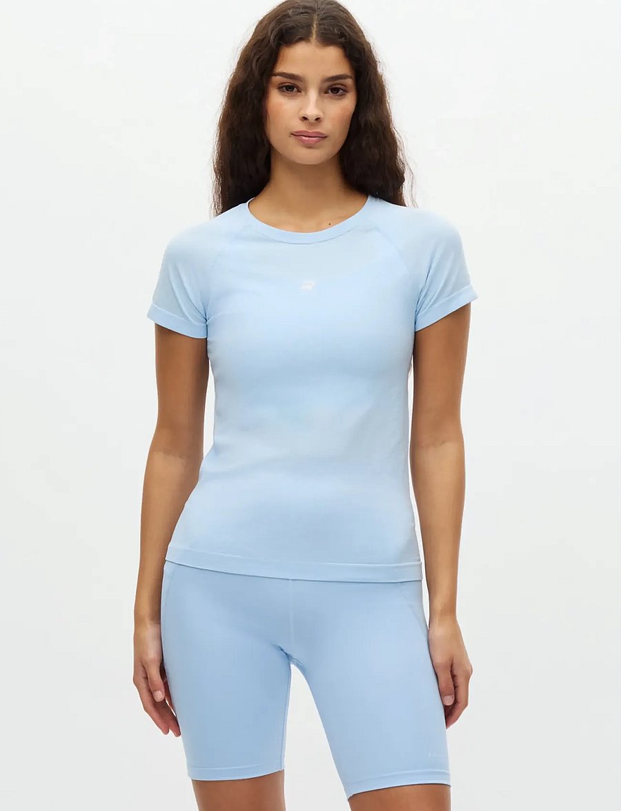 Röhnisch - Seamless Flex Tee - t-shirts - chambray blue - 0