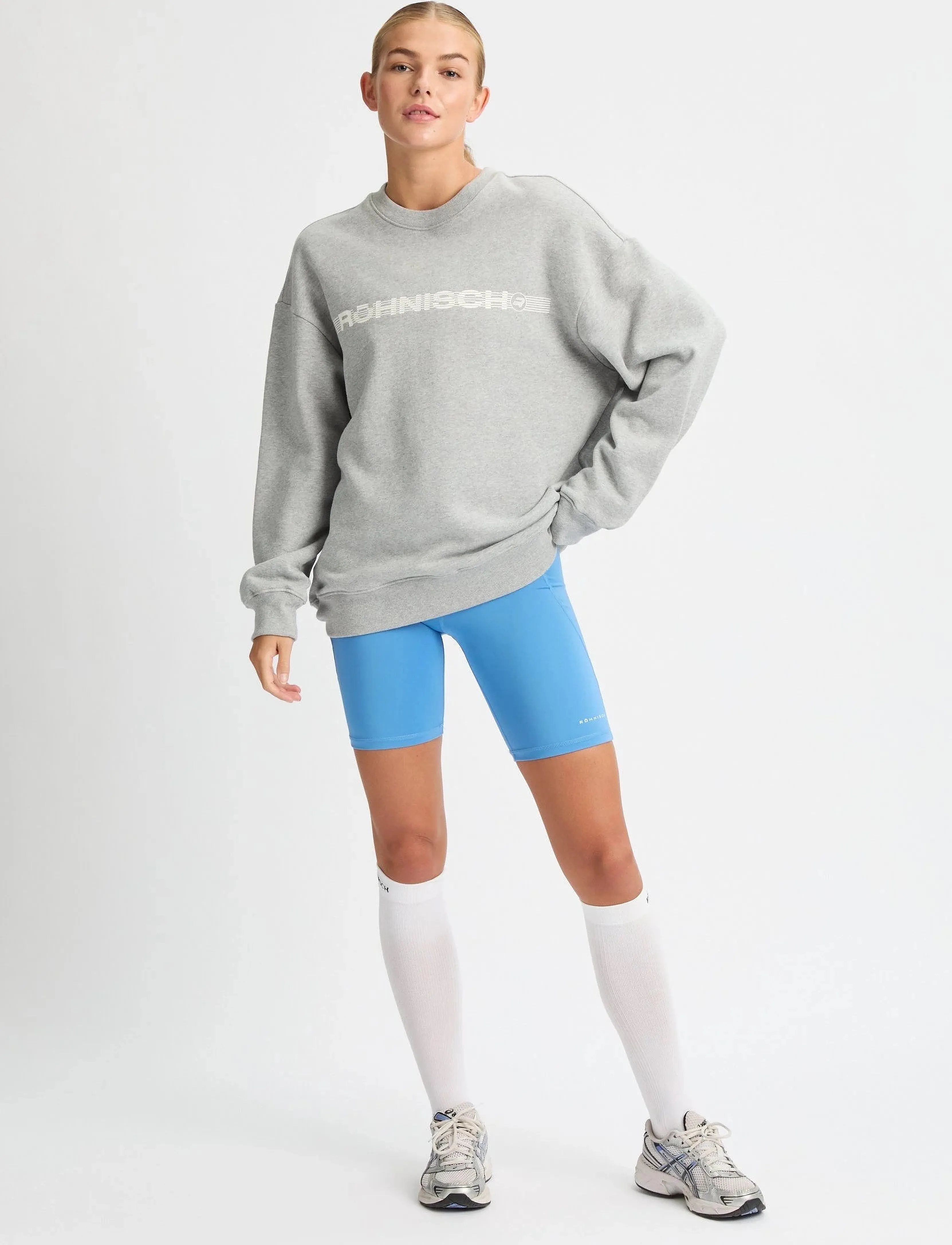 Röhnisch - Cotton Emblem Sweatshirt - sweatshirts - grey melange - 5