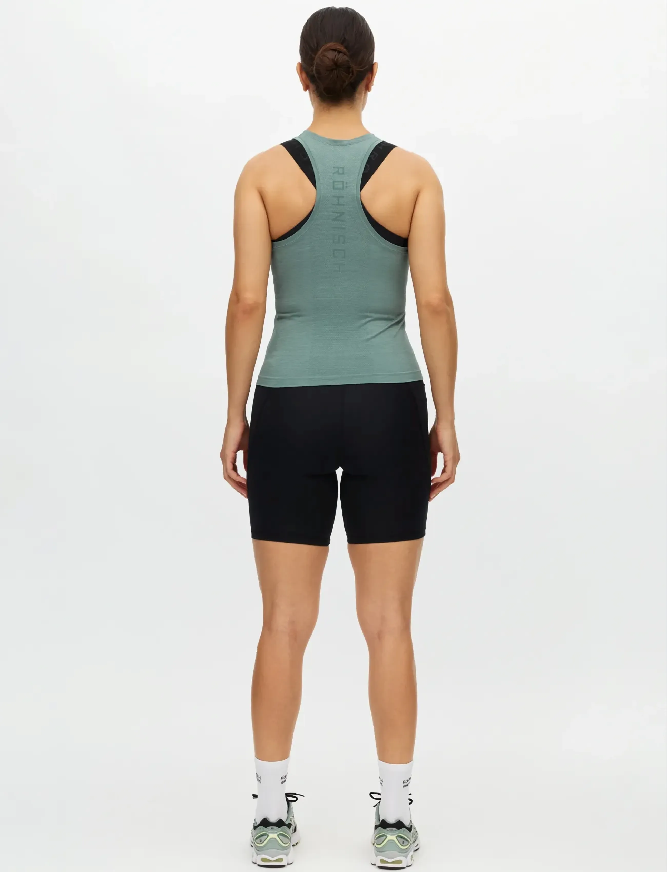 Röhnisch - Seamless Flex Tank - tank tops - stormy sea - 4