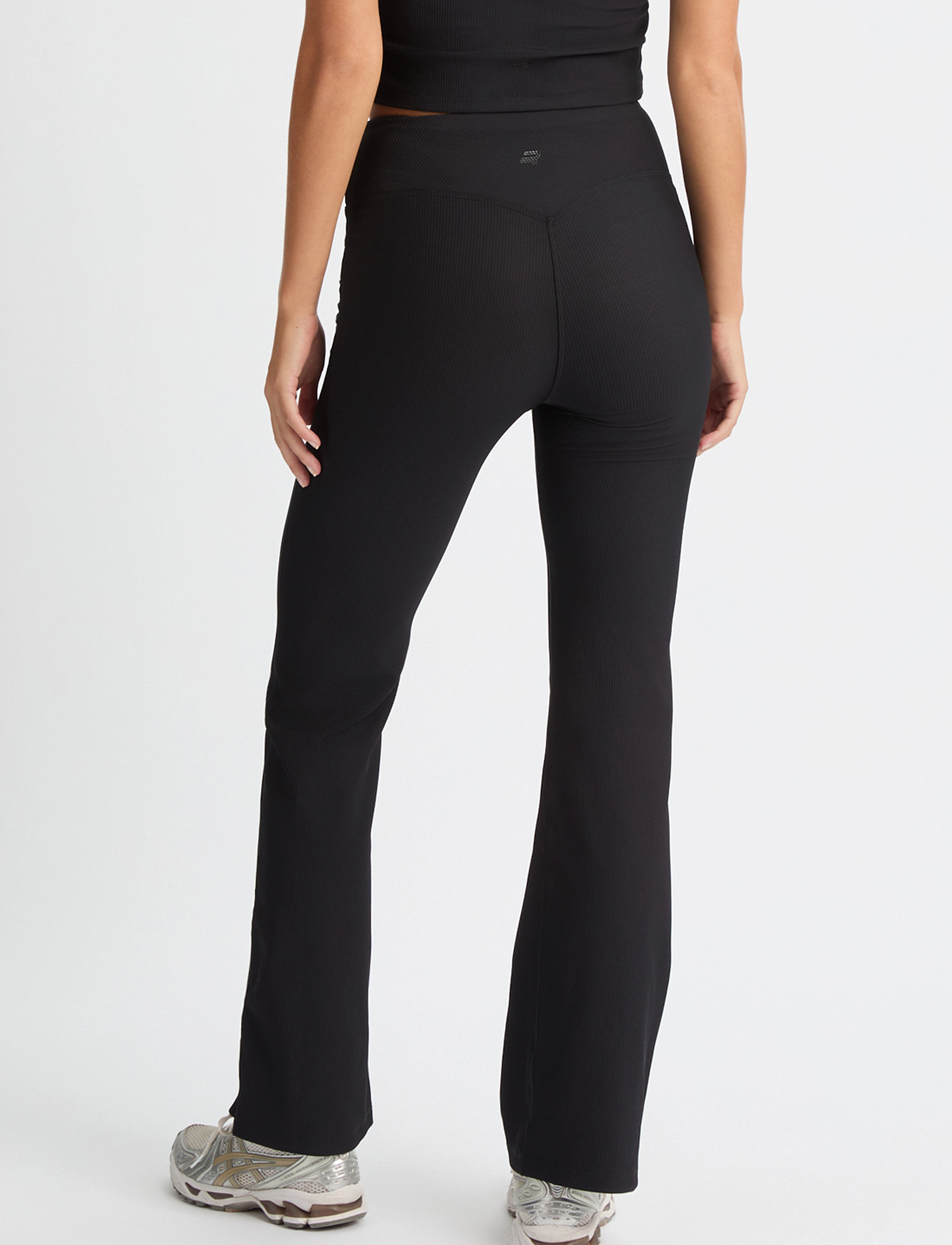 Röhnisch - Ribbed R Flare HW Tight - trainingstights - black - 2