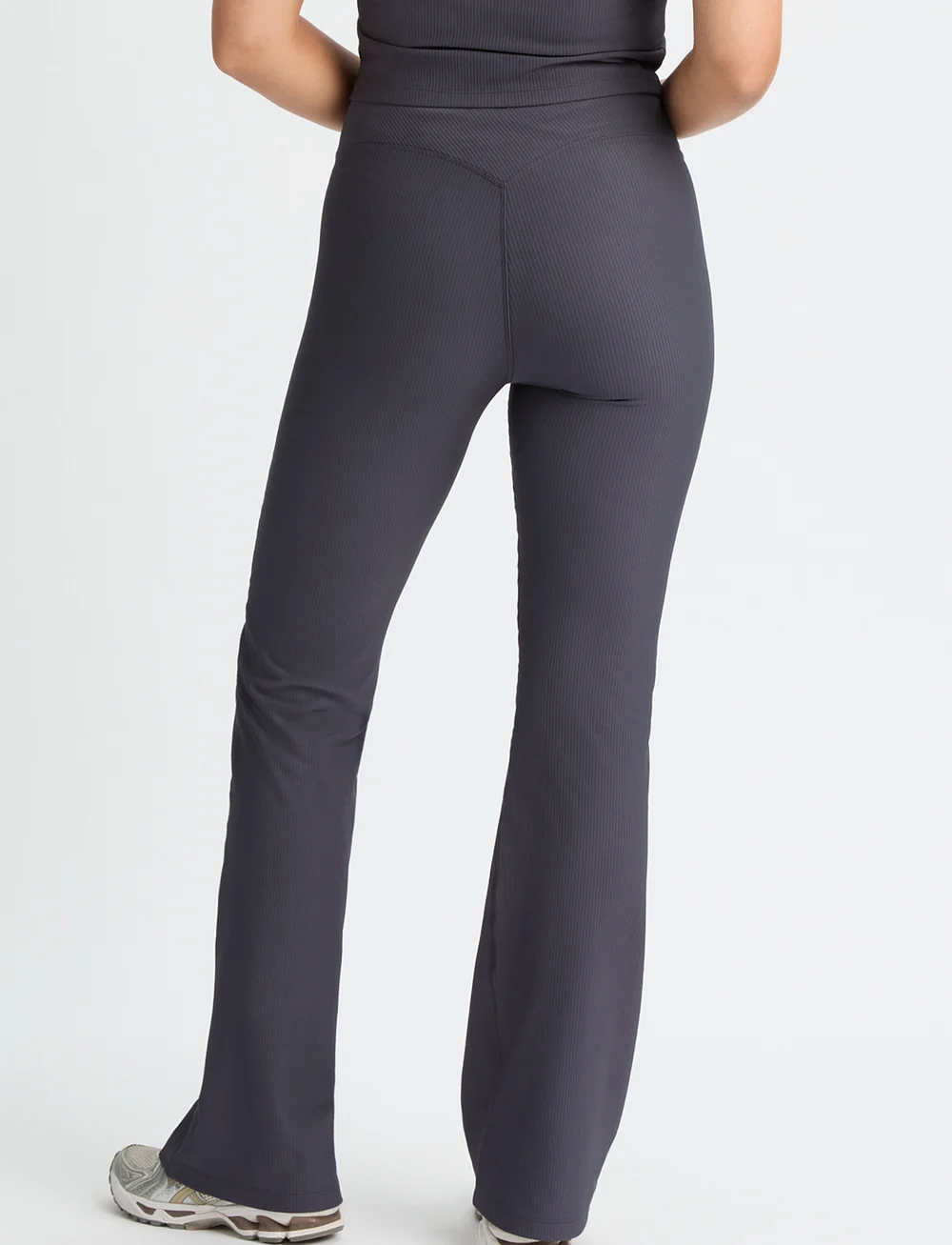 Röhnisch - Ribbed R Flare HW Tight - treningsbukser - dk grey plum - 3