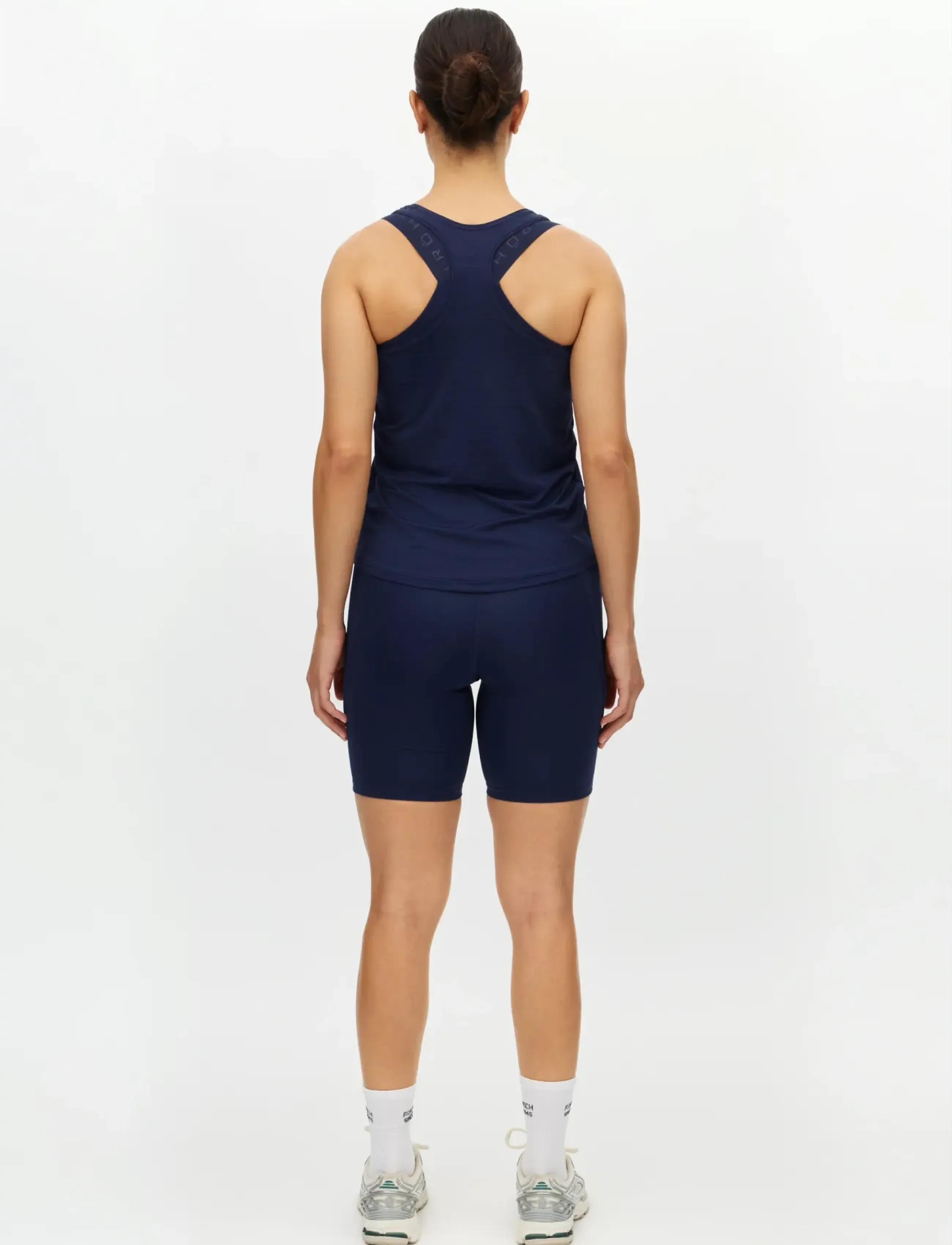 Röhnisch - Motion Racerback Tank - tank tops - indigo - 3