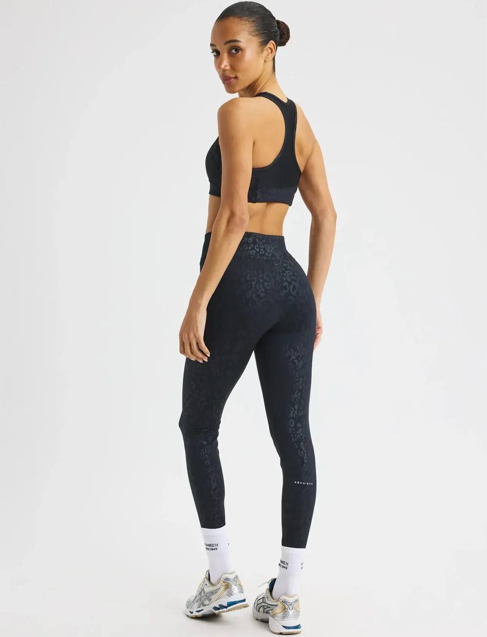 Röhnisch - Leo Emboss HW Tights - tights - leo emboss black - 3