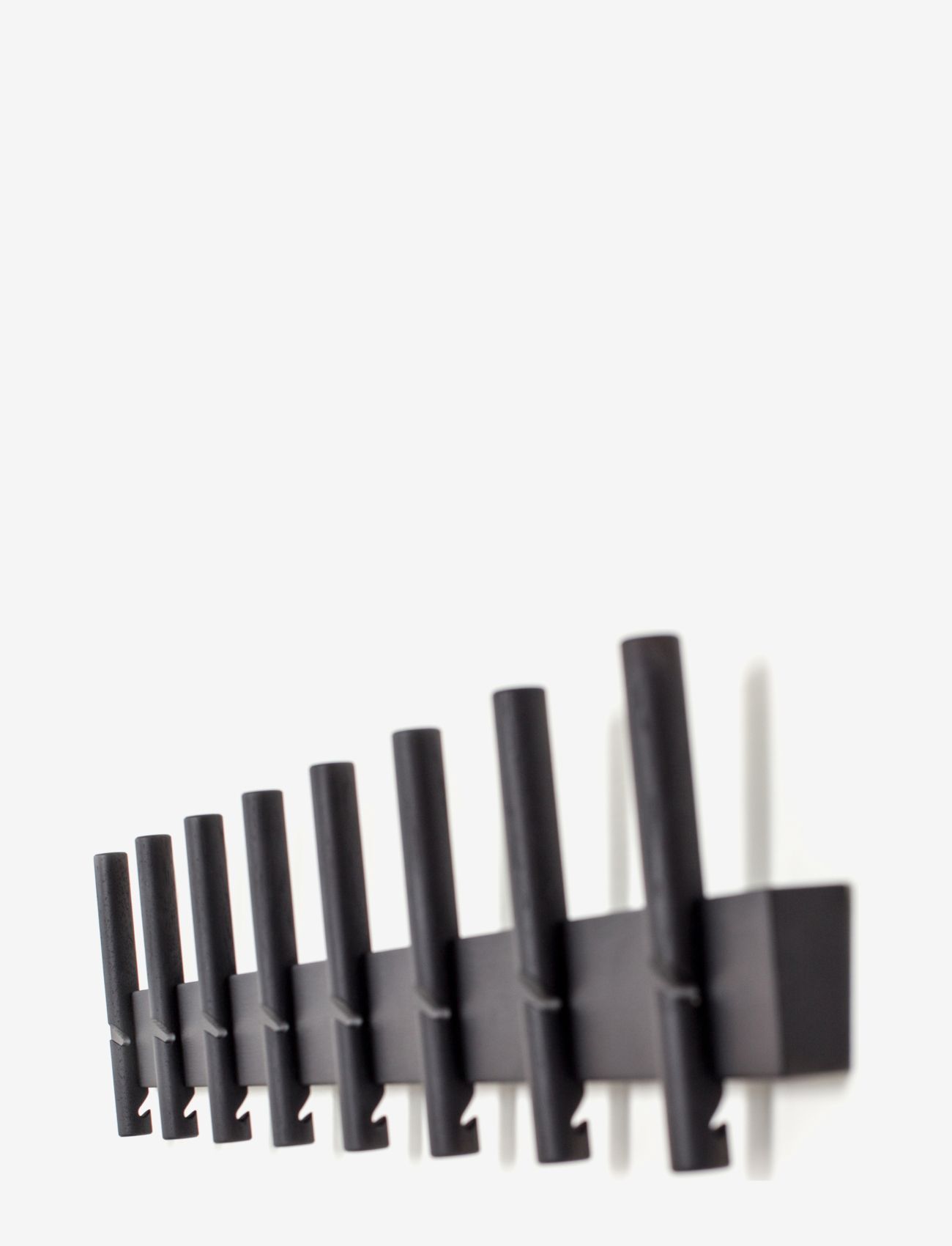 Roon & Rahn - Reces knagerække - black oak - 4