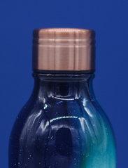 Root7 - One Bottle - najniższe ceny - aurora borealis - 3