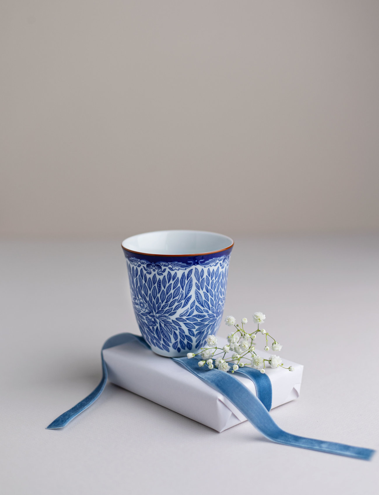 Rörstrand - Ostindia Floris mug wo handle 03L - laagste prijzen - blue - 1