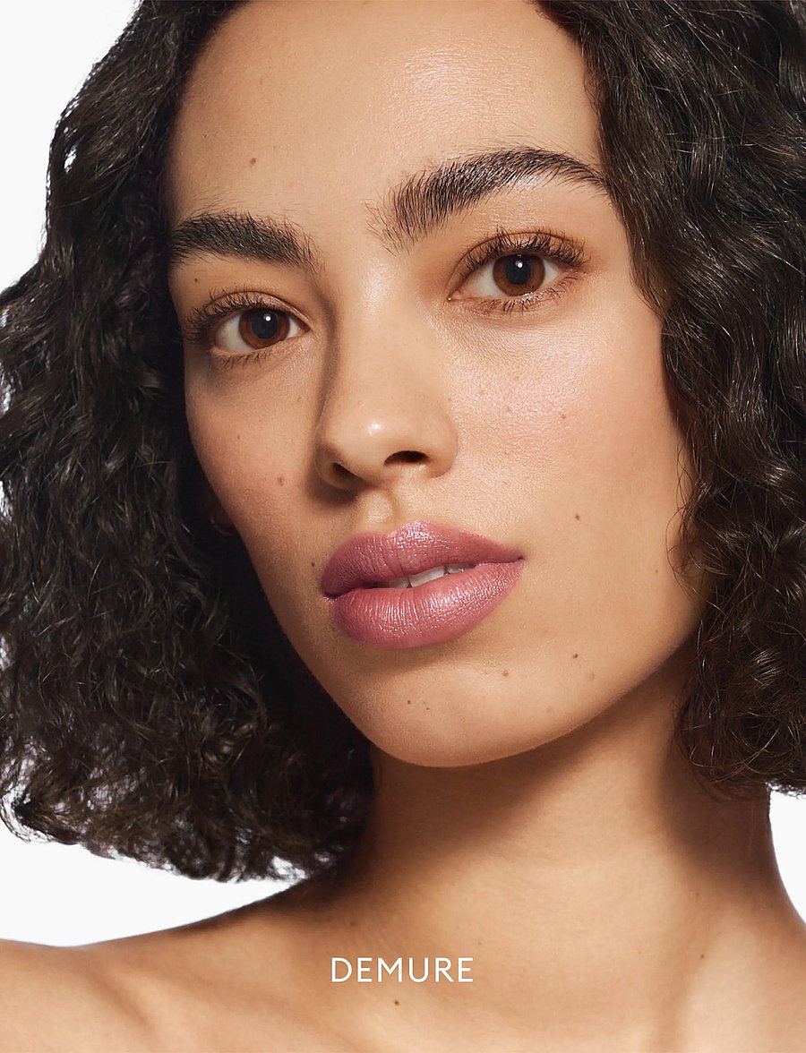 Rose Inc - Satin Lip Color Rich Refillable Lipstick - redo för date night - demure - 5