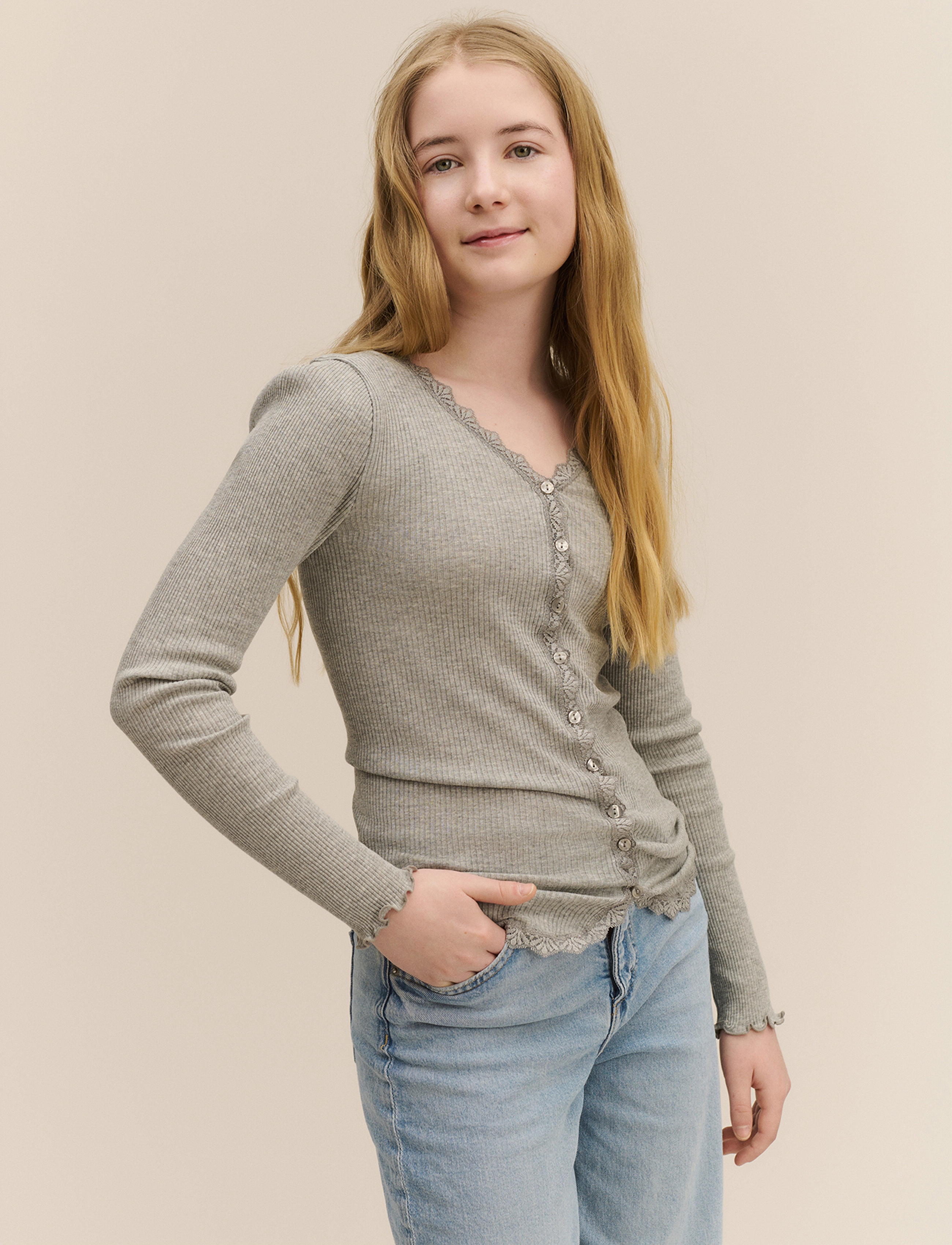 Rosemunde Kids Rkbalta Modal Ls Lace Cardigan, 128, T-shirts, Grau - Long-sleeved Kinder