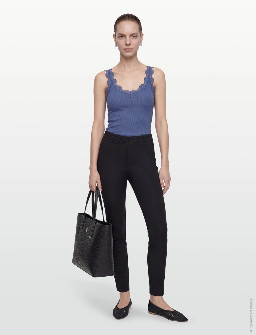 Rosemunde - RWBeatha Silk SL V-neck Lace Top - Ärmellose tops - dutch blue - 0