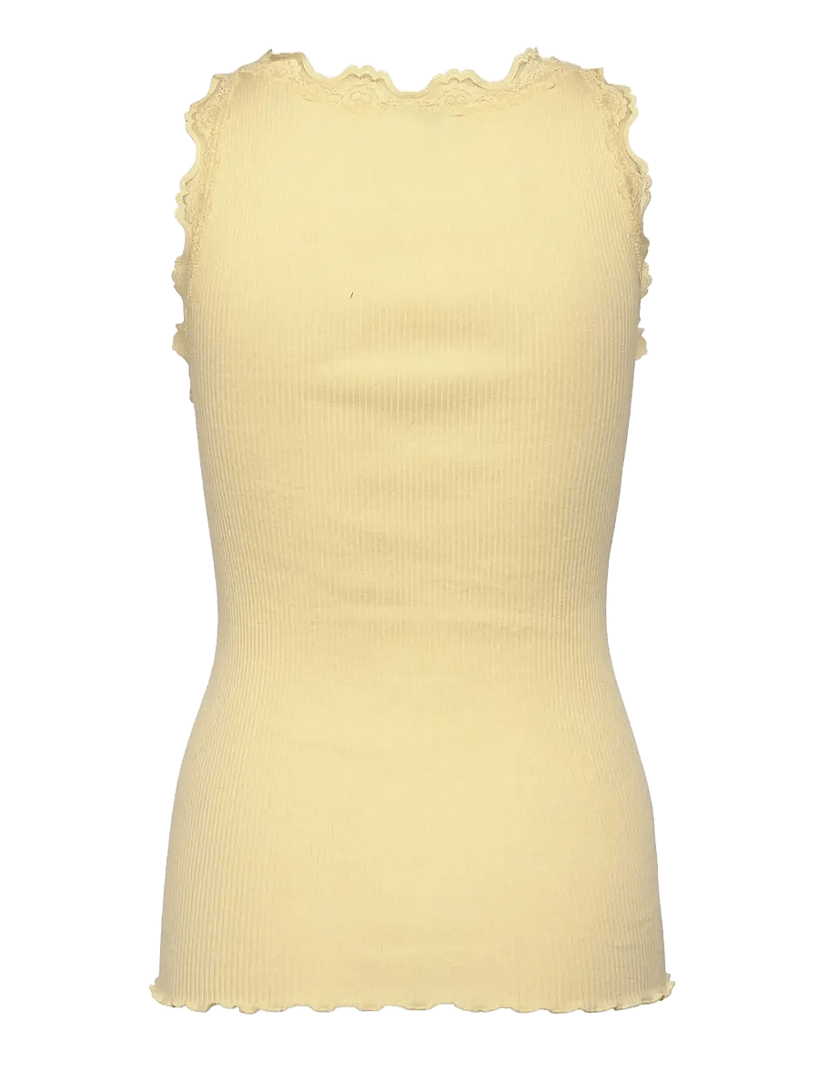 Rosemunde - RWBeatha Silk SL V-neck Lace Top - Ärmellose tops - flan - 2