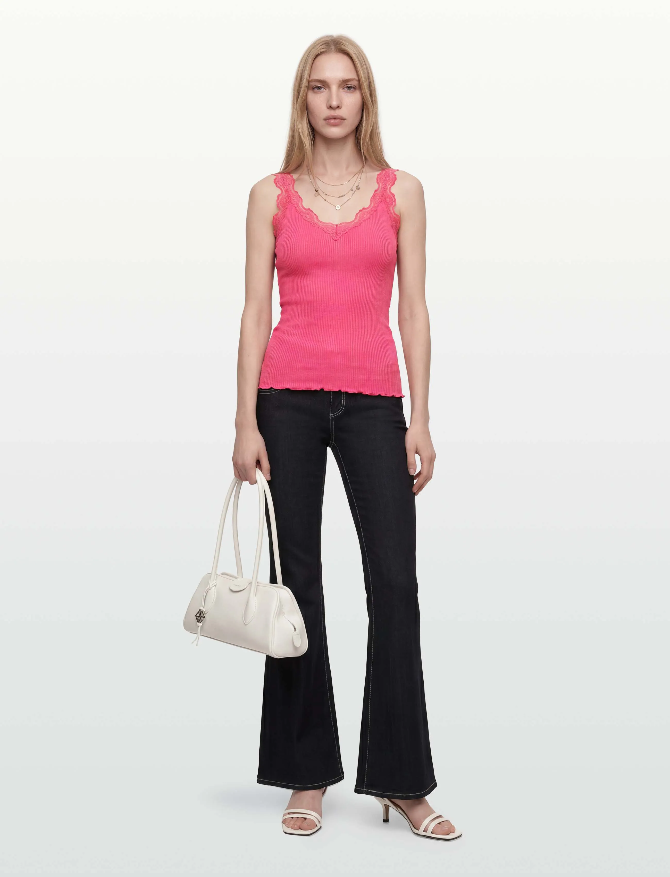 Rosemunde RWBeatha Silk SL V-neck Lace Top - Ermeløse topper - RAPTURE ROSE / pink/rose