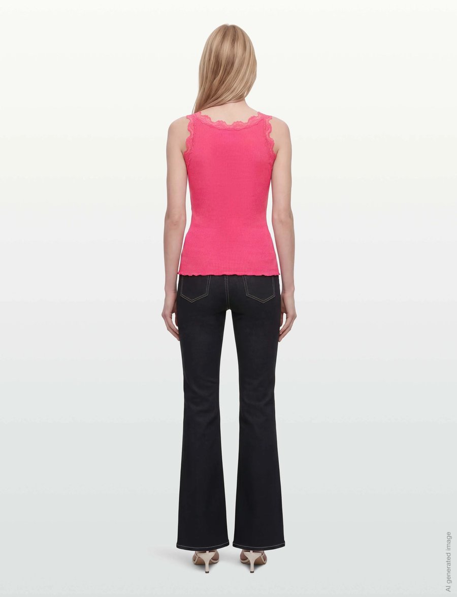 Rosemunde - RWBeatha Silk SL V-neck Lace Top - Ärmellose tops - rapture rose - 4