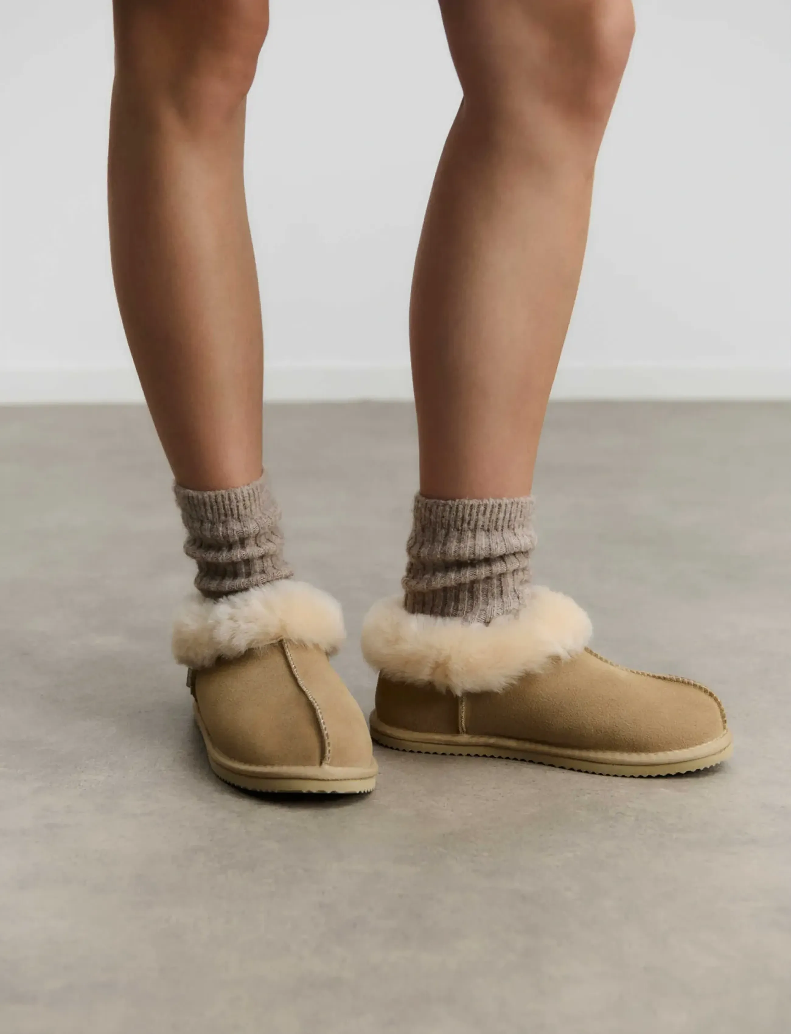 Rosemunde Rhevelyn Leather Closed Ankle Slipp, Kvinder, Lukket Ankel Hjemmesko, Beige, Str: 41