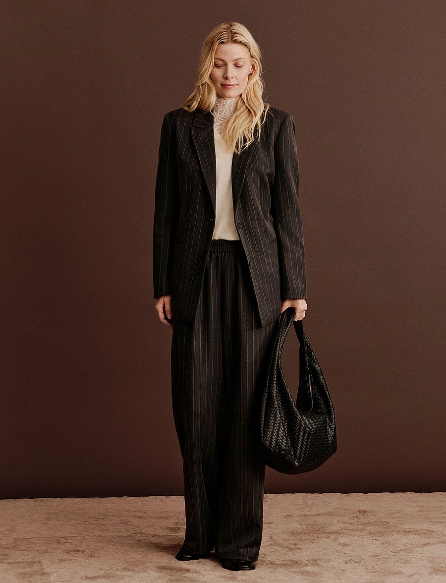 Rosemunde - RWPin LS Blazer - belted blazers - grey pinstripe - 4