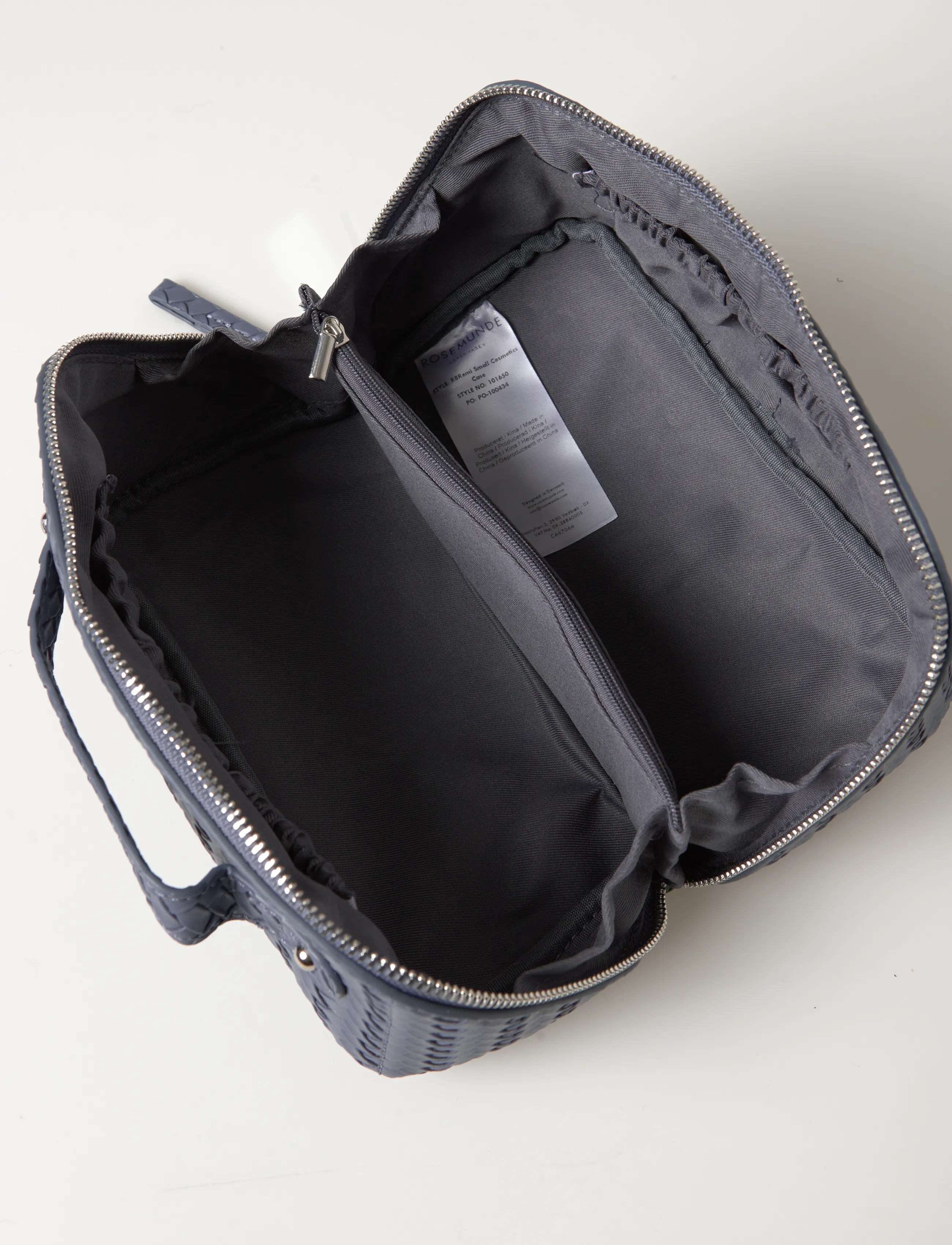 Rosemunde - RBRemi Small Cosmetics Case - makeup bags - grey blue silver - 4