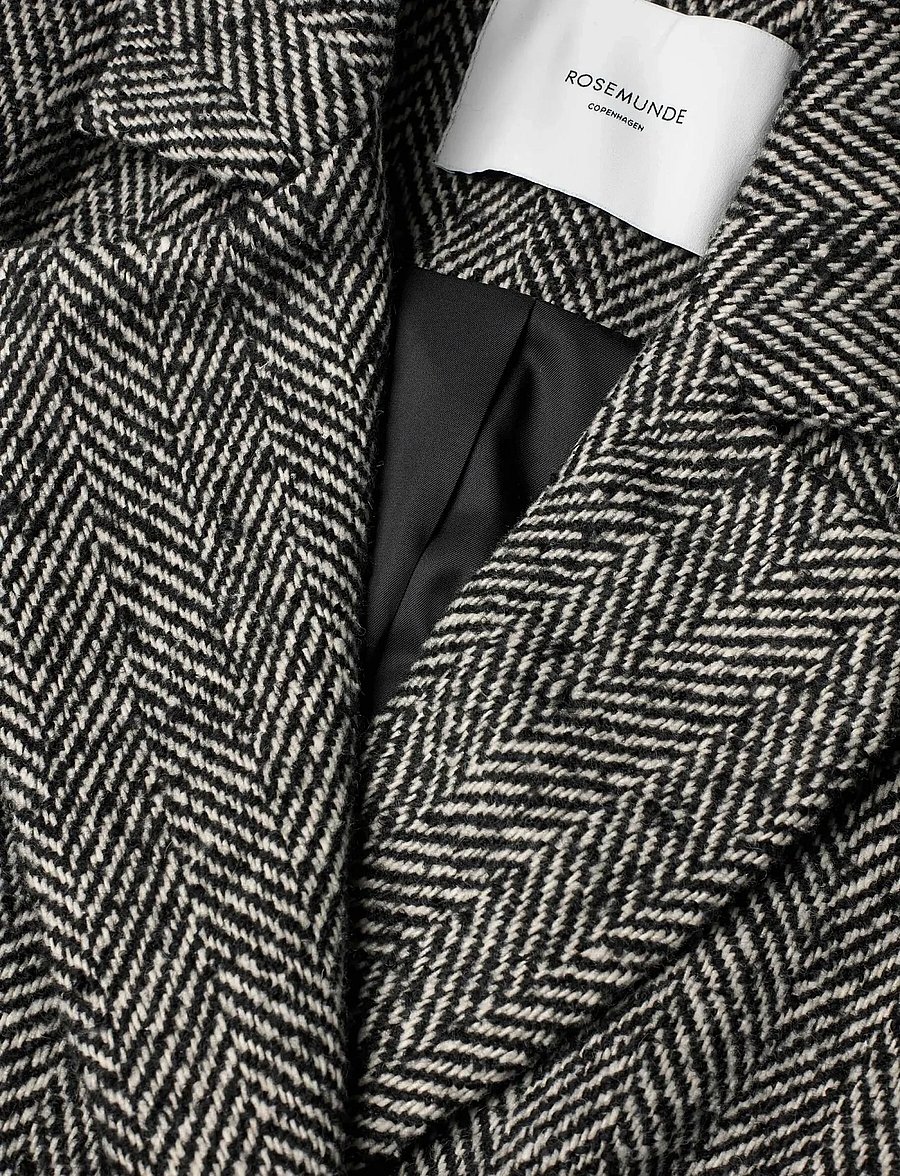 Rosemunde - RWLevi Long Coat - frakker - black w/ ivory stripe - 4