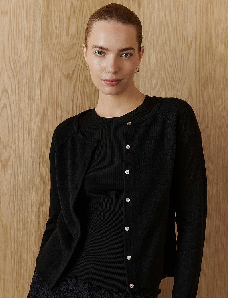 Rosemunde - RWLaica Cashmere LS O-neck Raglan C - kashmir - black - 0