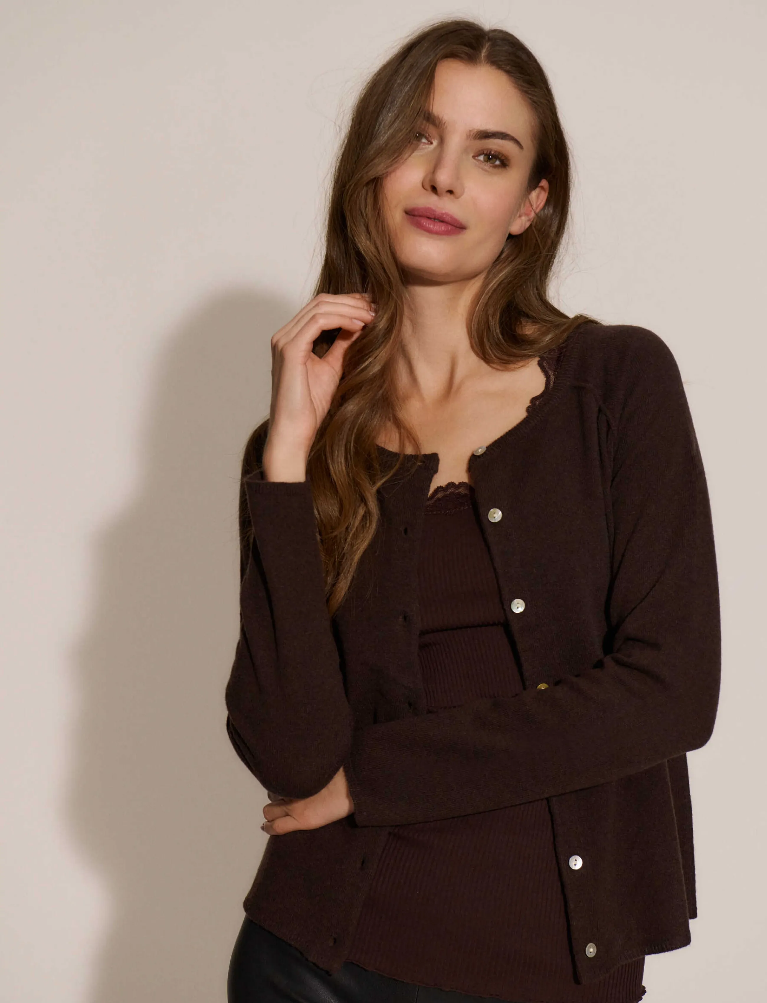 Rosemunde - RWLaica LS O-neck Raglan Cardigan - kašmiir - walnut - 3