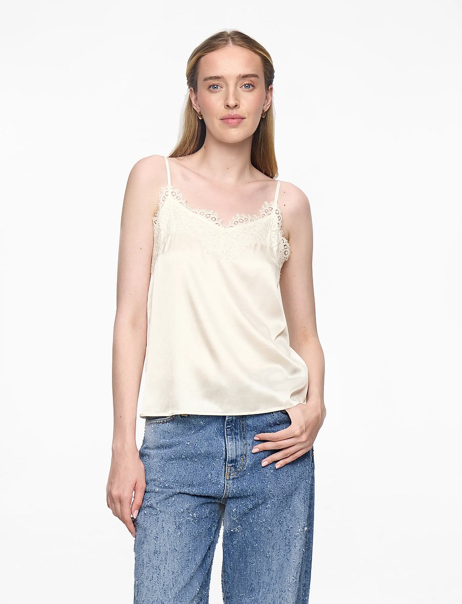 Rosemunde - RWJade Silk Strap Lace Top - Ærmeløse bluser - ivory - 0