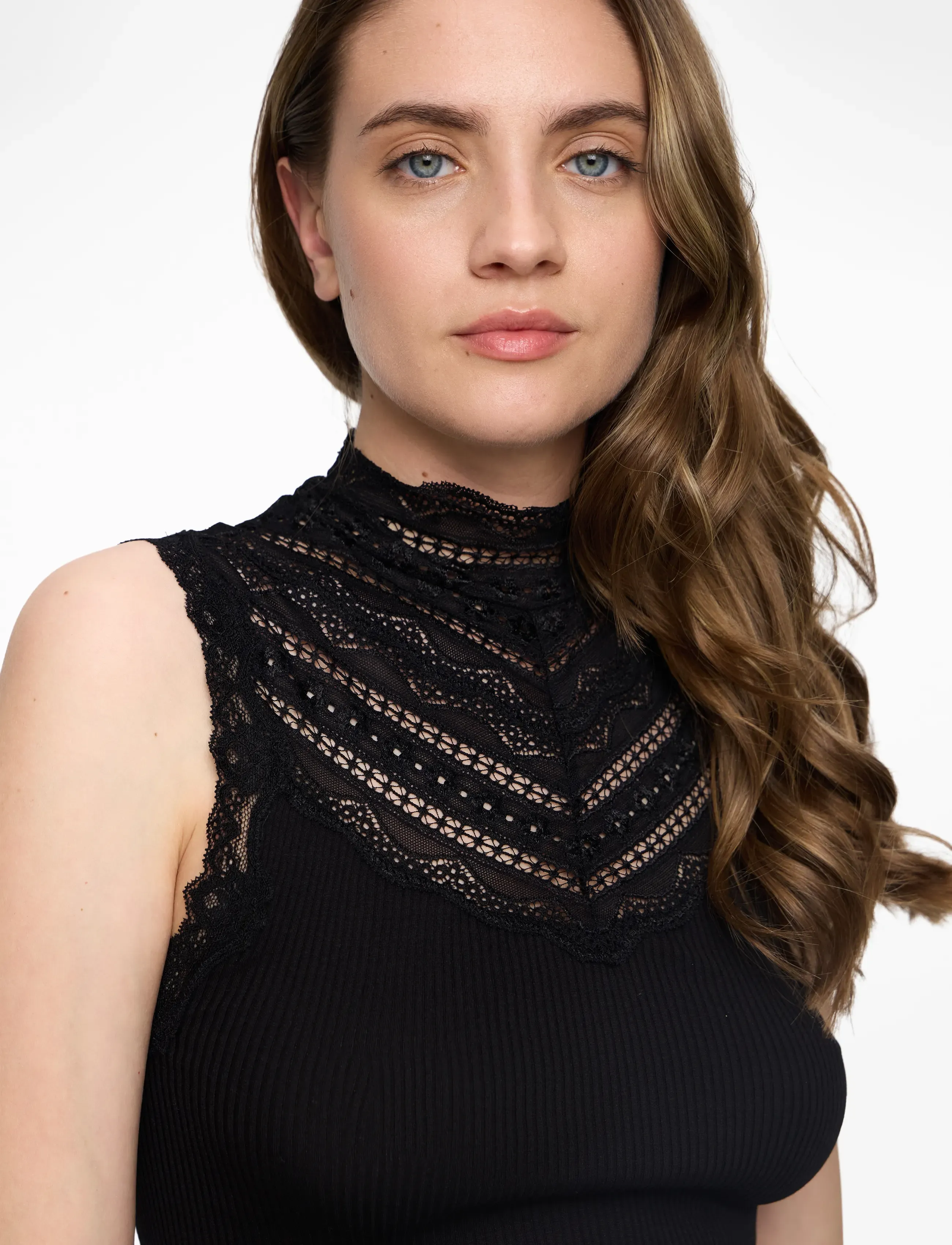 Rosemunde Rwbenita Sl Turtleneck Lace Top toppar dam – bild 8