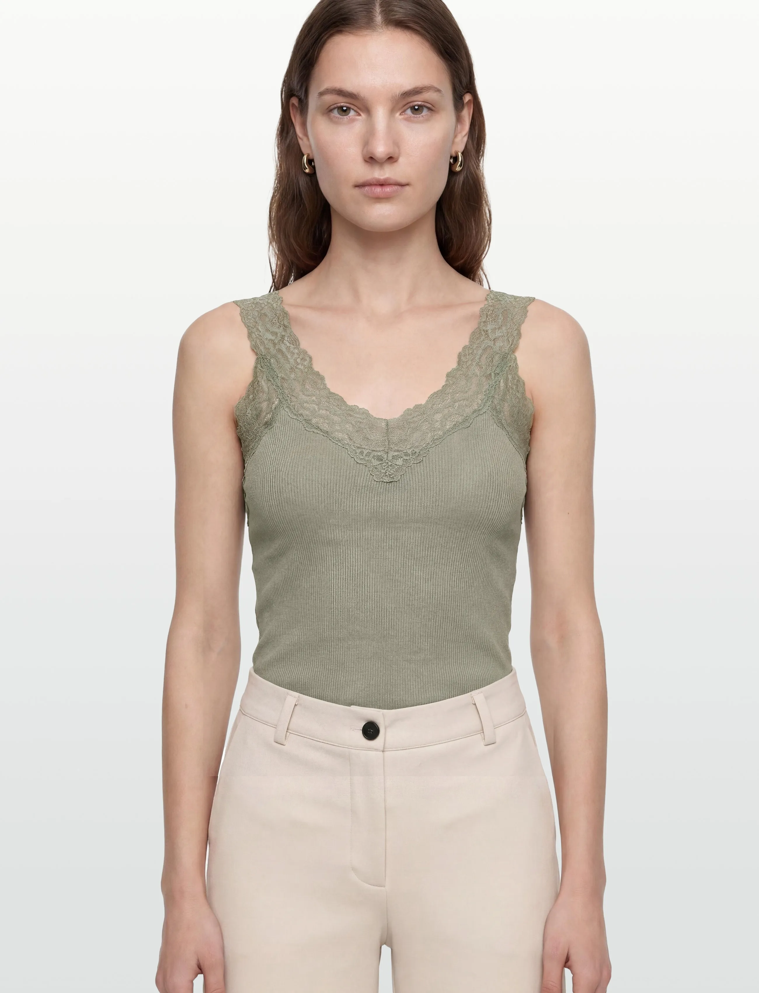 Rosemunde - RWBernadine Organic Cotton SL Lace Top - tanktops - dried sage - 3