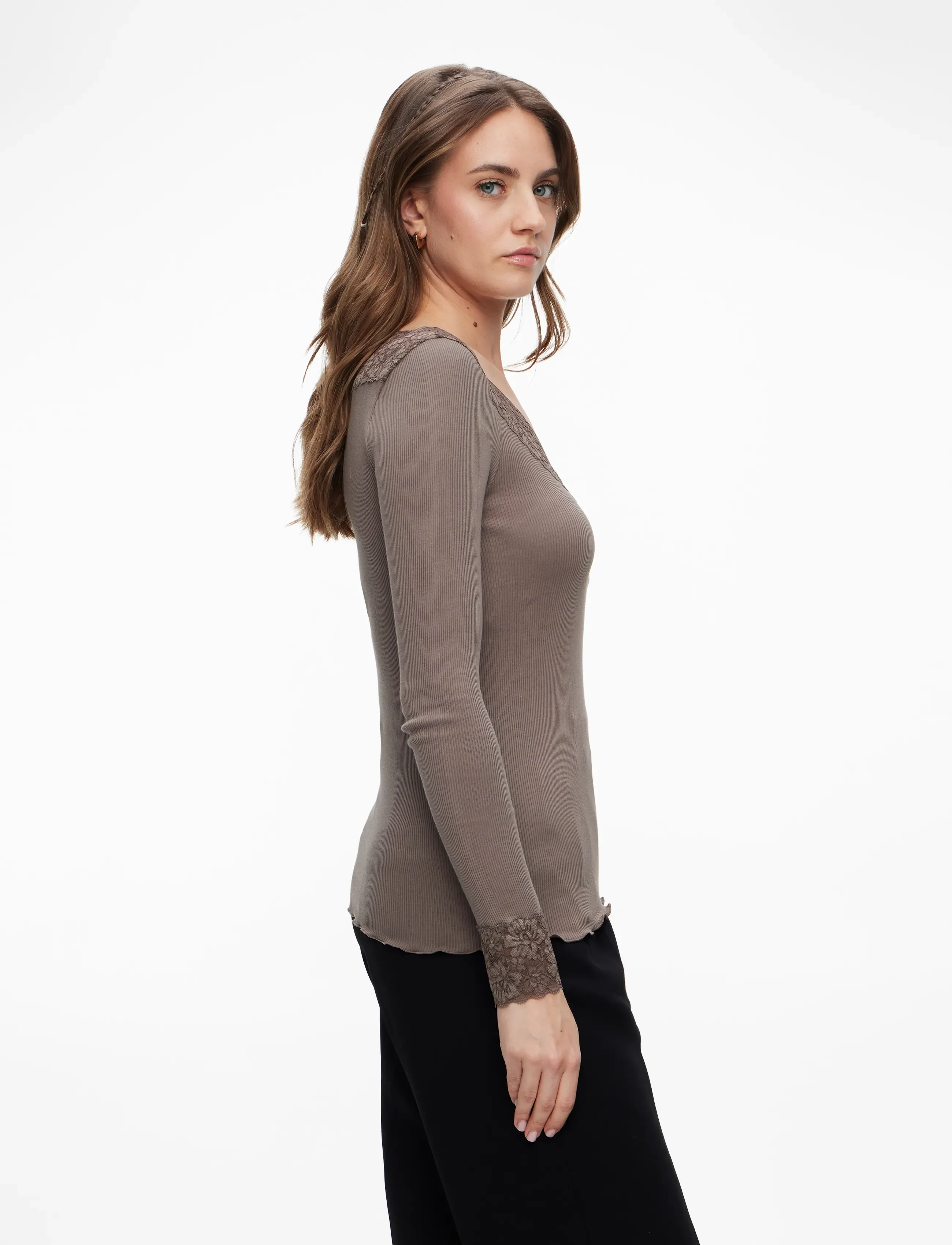 Rosemunde - RWBernadine Organic LS V-neck Lace T-shirt - falcon - 3