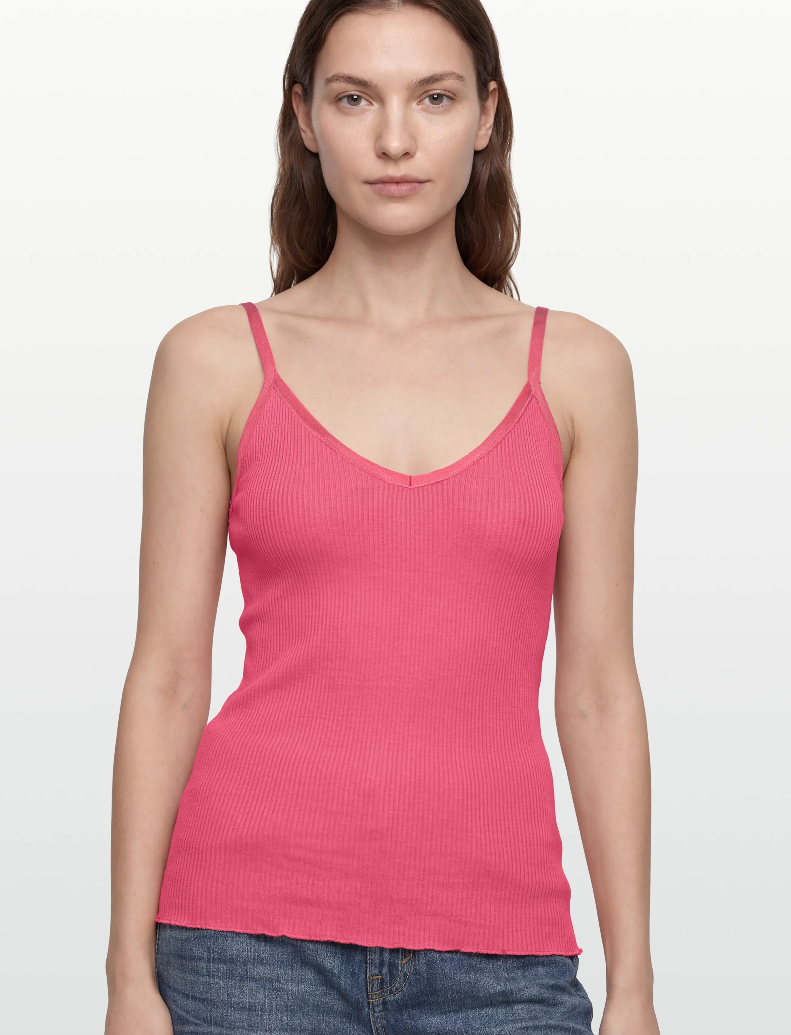 Rosemunde - RWBelle Silk SL V-neck Elastic Top - tanktops - rapture rose - 3
