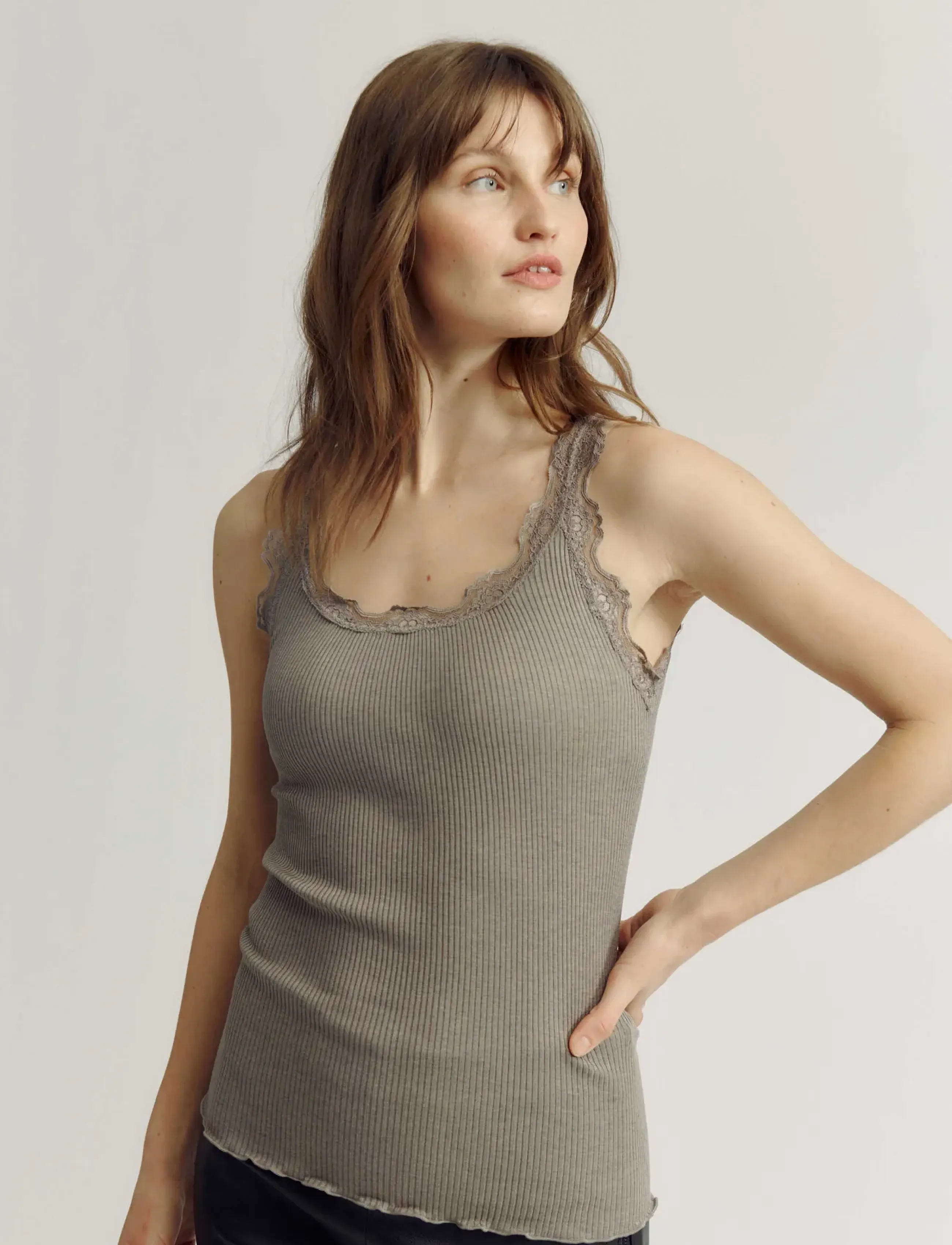 Rosemunde - RWBabette Silk SL U-neck Long Lace - höstfynd - brown melange - 0