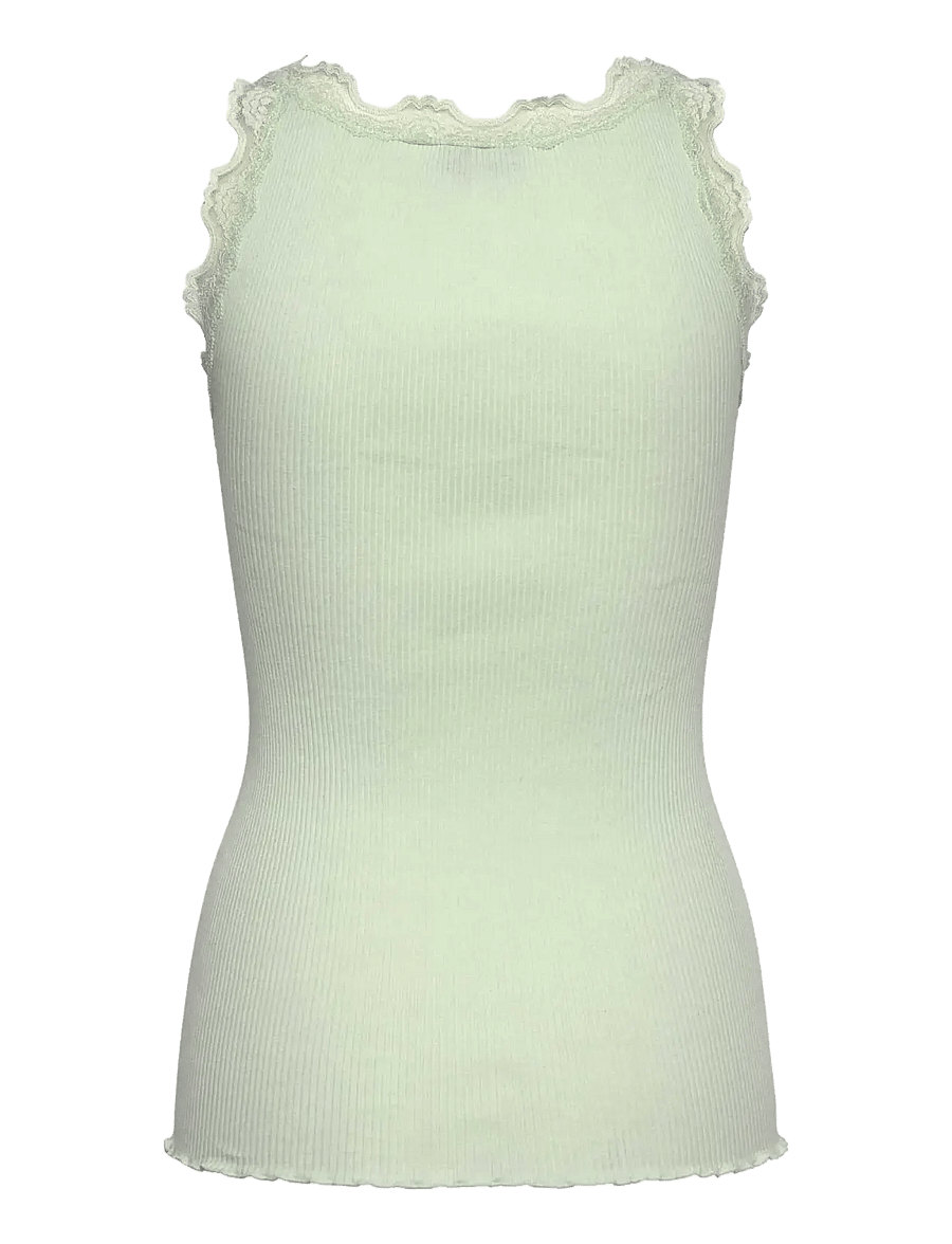 Rosemunde - RWBabette Silk SL U-neck Long Lace Top - Ärmellose tops - green lily - 2