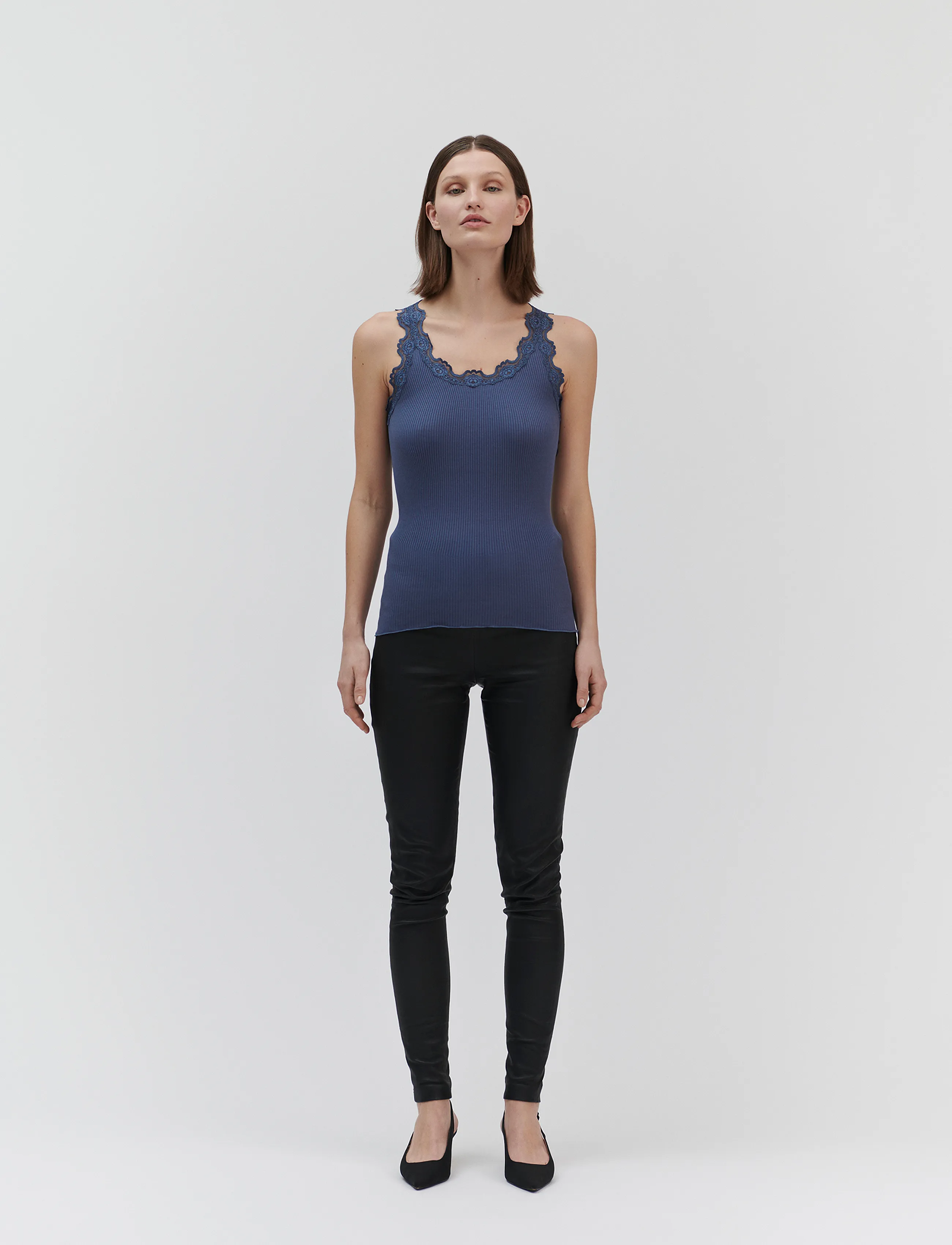 Rosemunde - RWBabette Silk SL U-neck Long Lace - sommerschnäppchen - true navy - 4