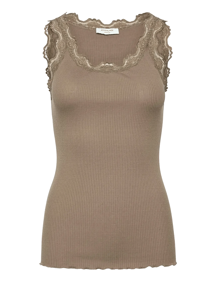 Rosemunde - RWBabette Silk SL U-neck Long Lace Top - Ärmellose tops - walnut - 1
