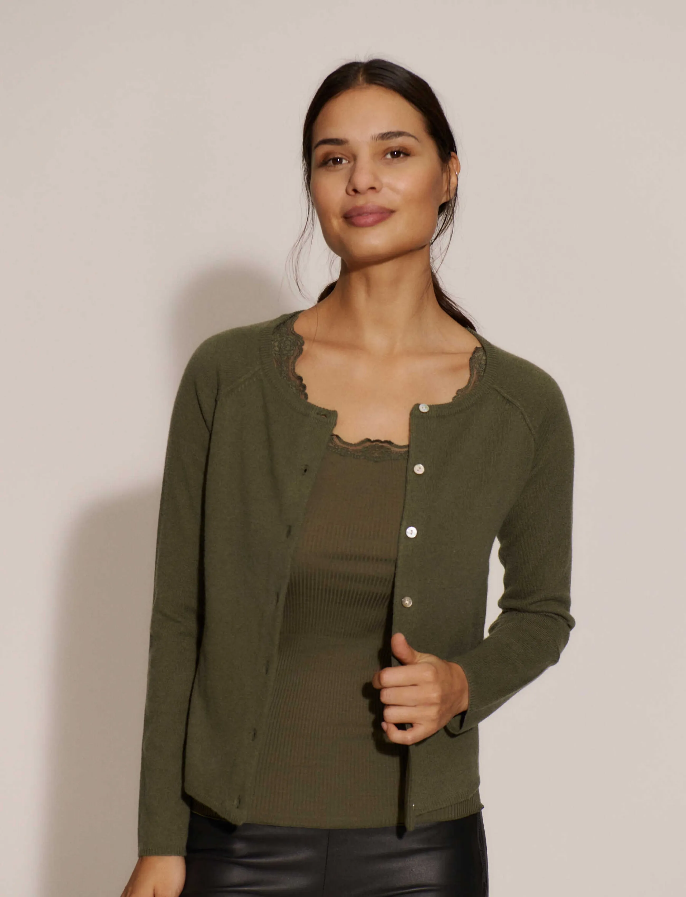 Rosemunde - RWBabette Silk SL U-neck Long Lace Top - Ärmellose tops - walnut - 3