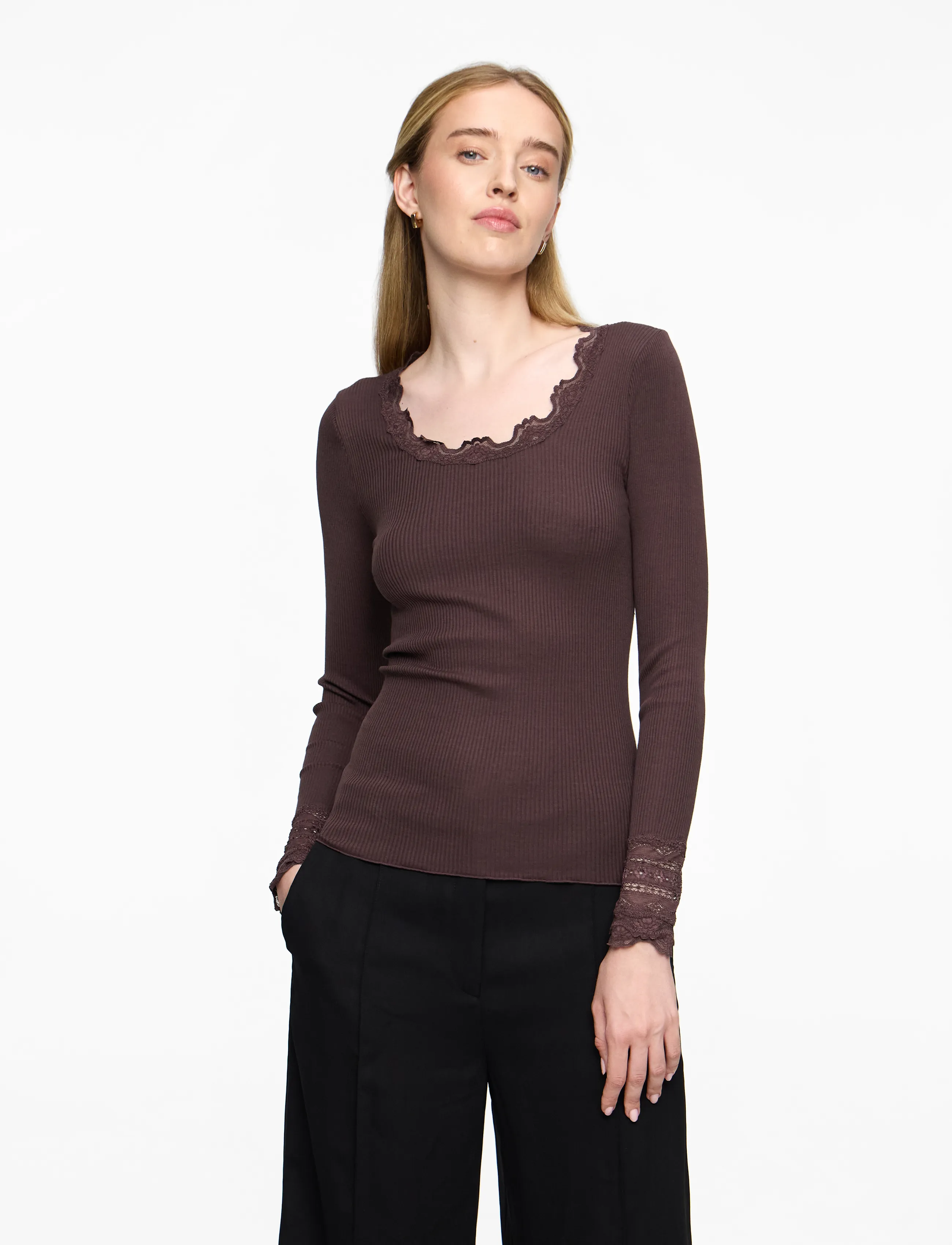 Rosemunde RWBenita Silk LS O-neck Lace T-shir - Pitkähihaiset paidat - FUDGE / brown