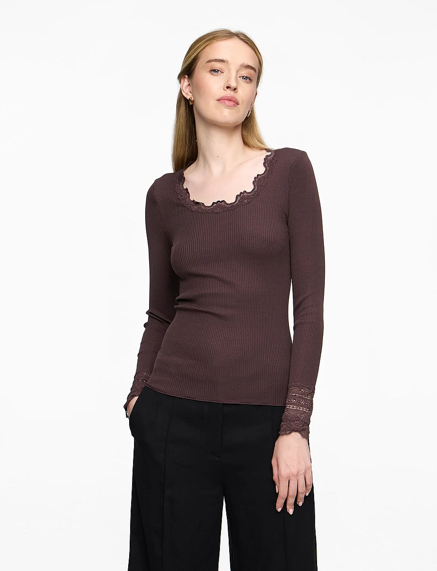 Rosemunde - RWBenita Silk LS O-neck Lace T-shirt - långärmade toppar - fudge - 0