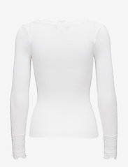 Rosemunde - Silk t-shirt w/ lace - långärmade toppar - new white - 1