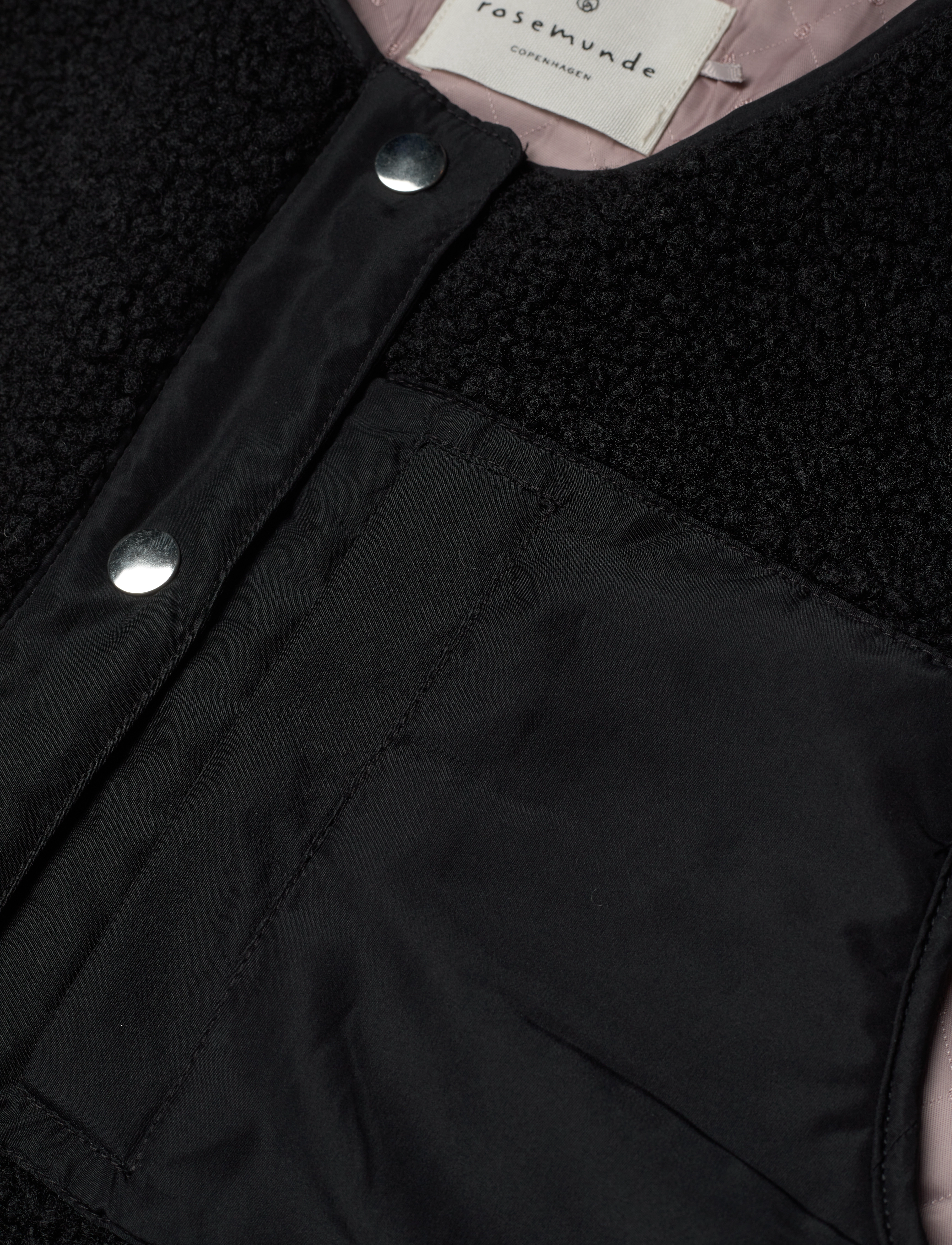 Rosemunde - Teddy vest - black - 2