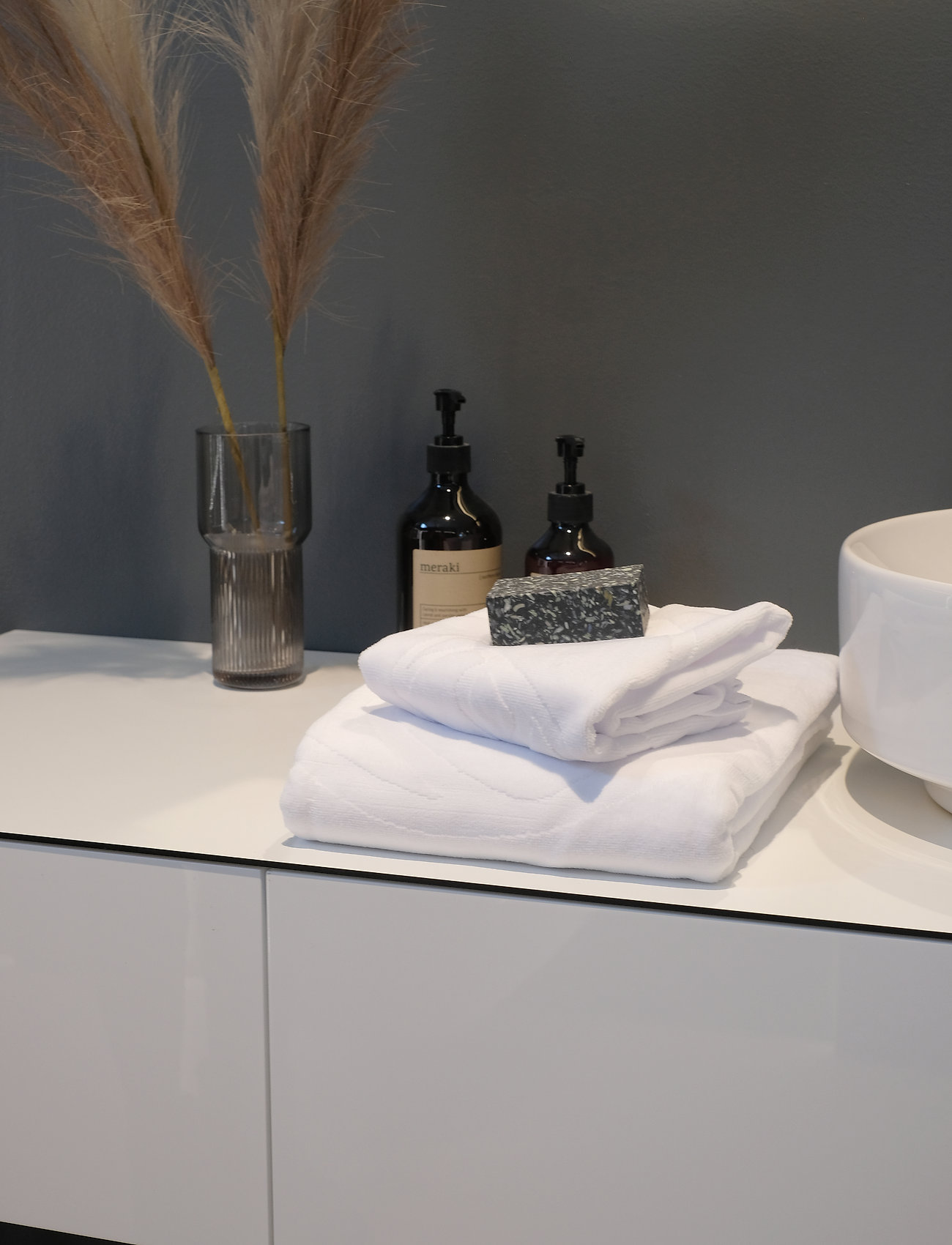 Rosemunde - Towel 45x65cm - köp efter pris - new white - 2