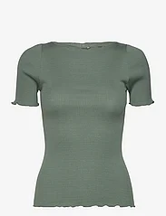 Rosemunde - Silk boat neck t-shirt - t-skjorter - forest - 0