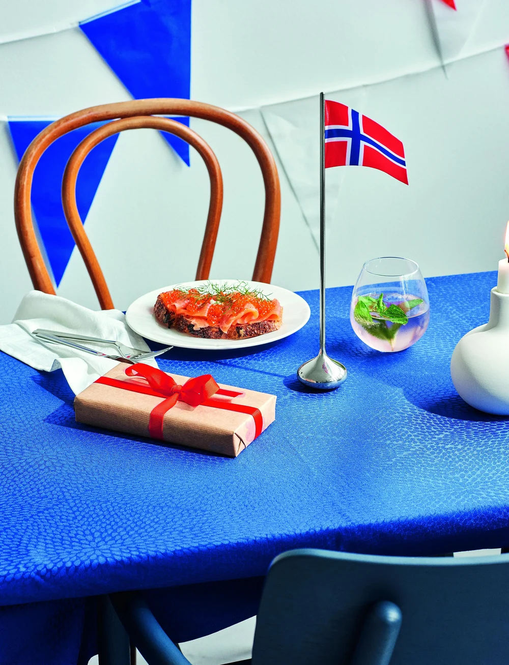 Rosendahl - RO Table flag Norwegian H35 cm silver coloured - osta hinna alusel - silver coloured - 1