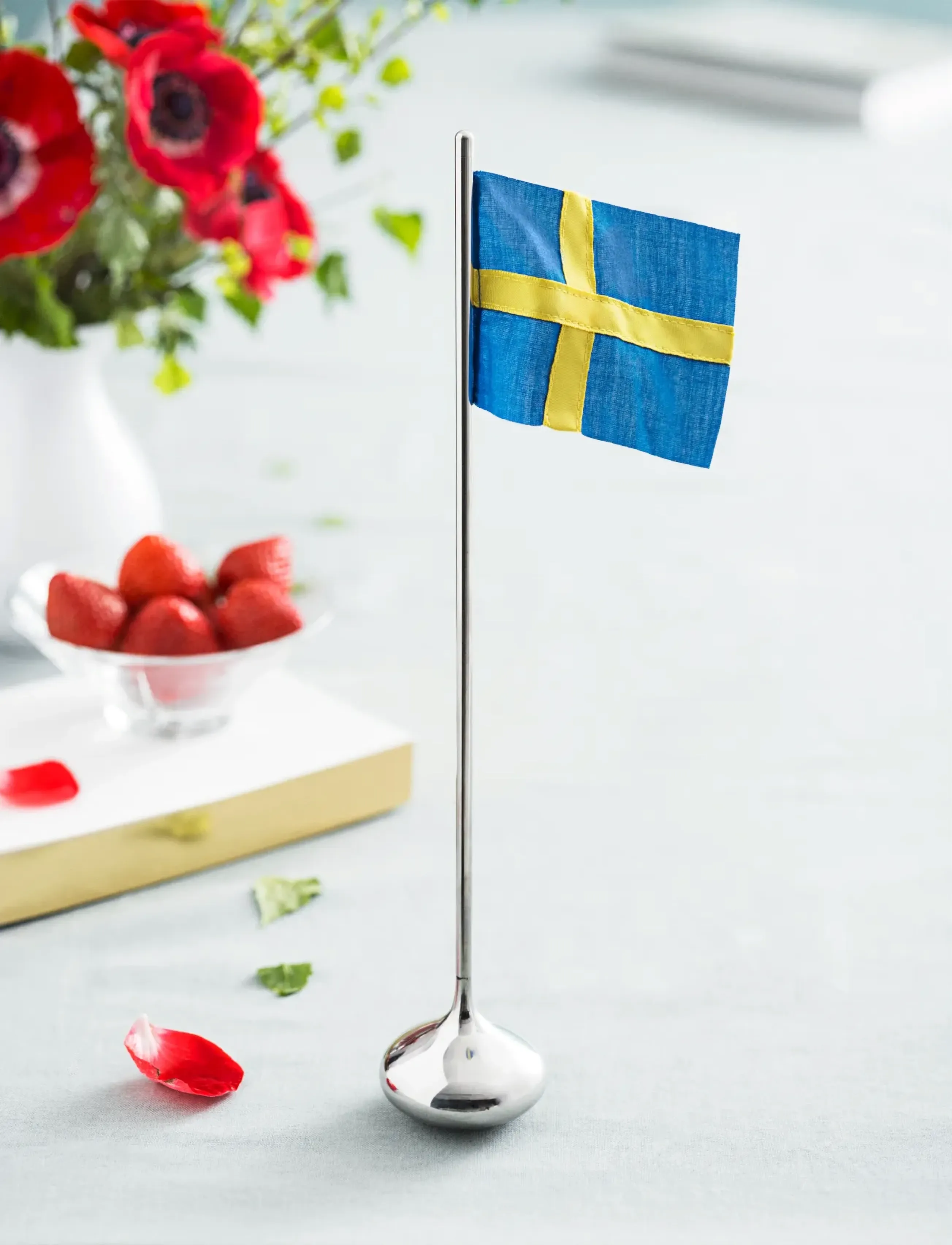 Rosendahl Ro Bordflag Svensk H35, Ø 6 cm, Silver, Dekoration > Dekorativt Tilbehør-Detaljer, Unisex