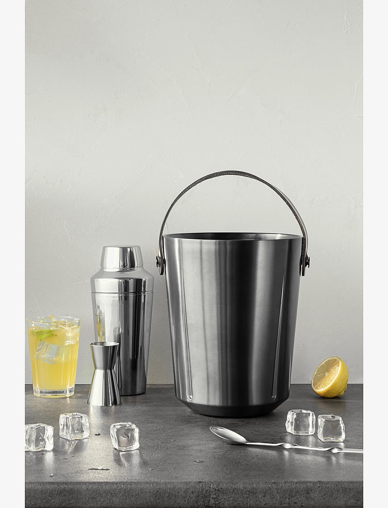 Rosendahl - Grand Cru Jigger 2cl/4cl - bertuvėlės ir kokteilių įrankiai - steel - 5