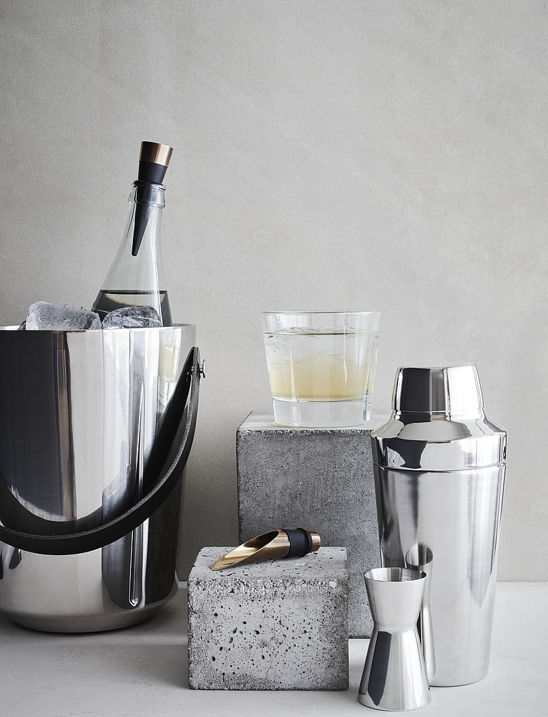 Rosendahl - GC Barware Wine stopper/Pourer, black/patinated steel 2 pcs. - flaschenöffner & weinverschlüsse - black/patinated steel - 3