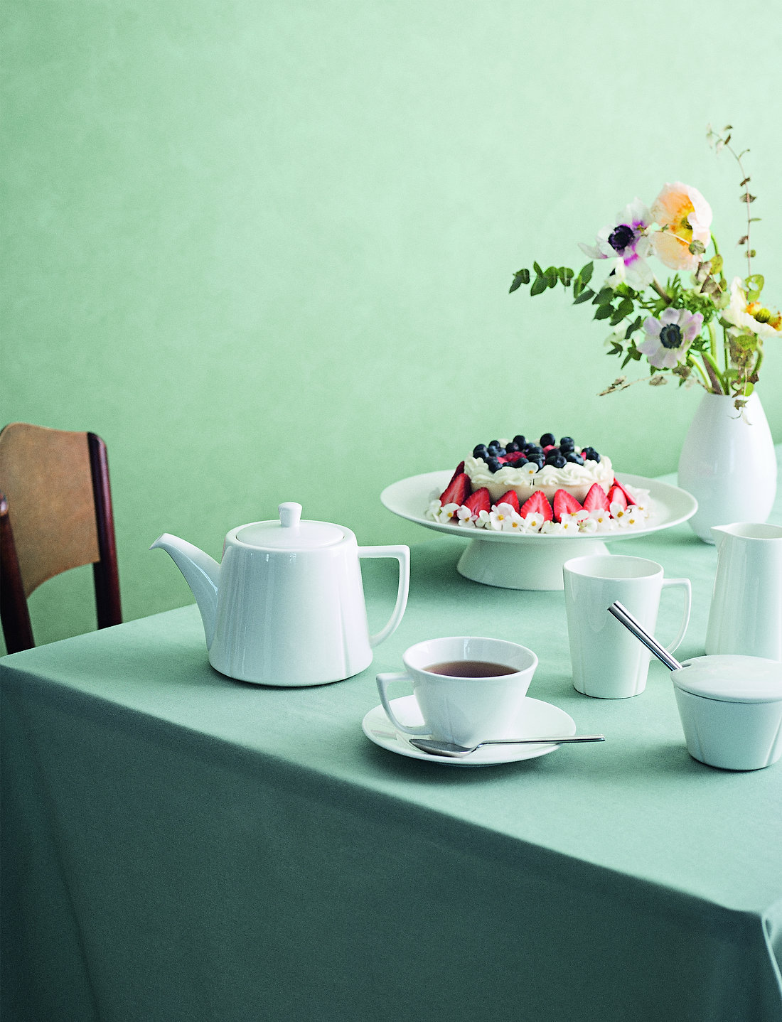 Rosendahl - Grand Cru Coffee cup with matching saucer 26 cl - kaffetassen - white - 1