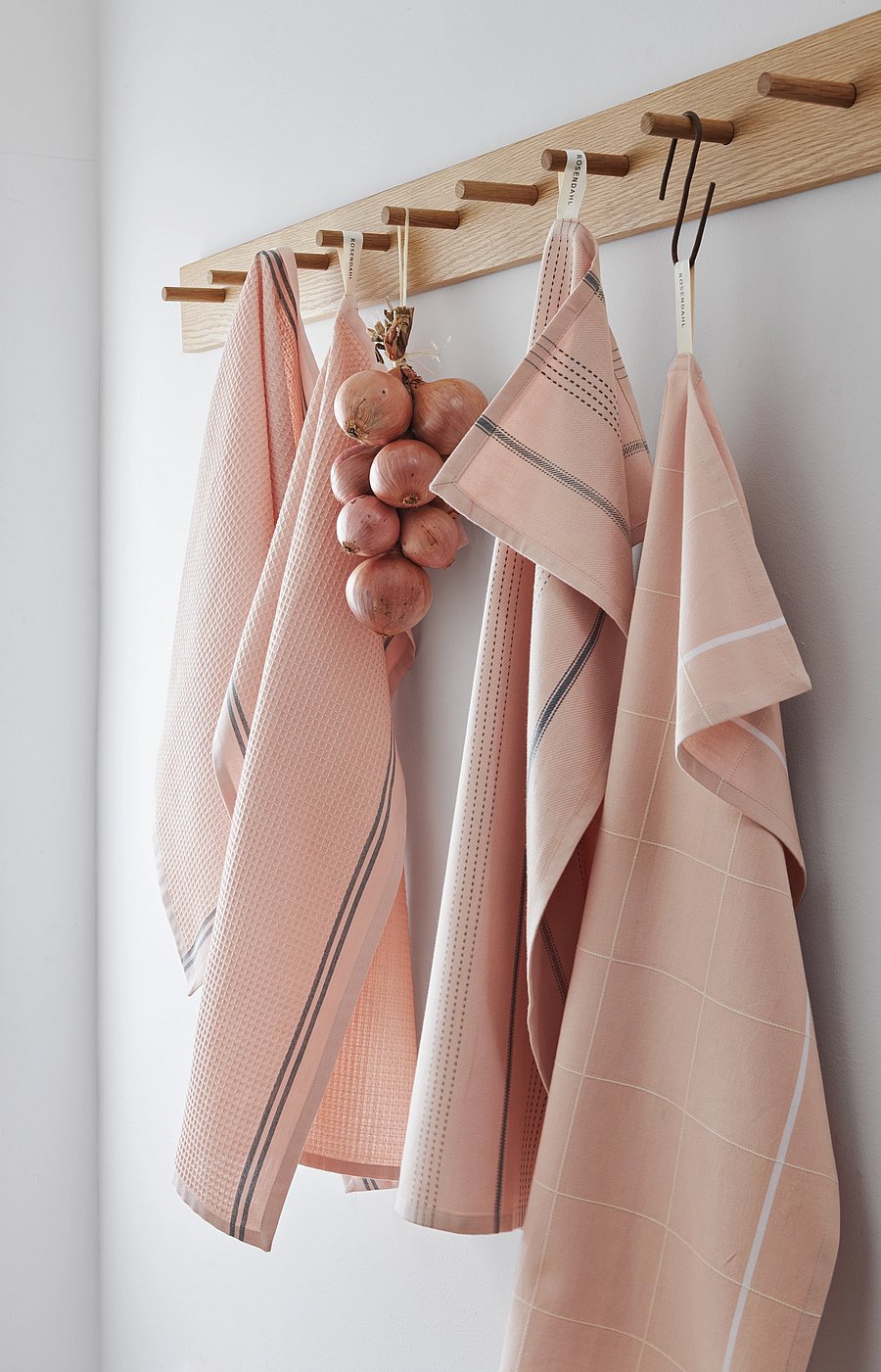 Rosendahl - Alpha Tea towel - blush - 2